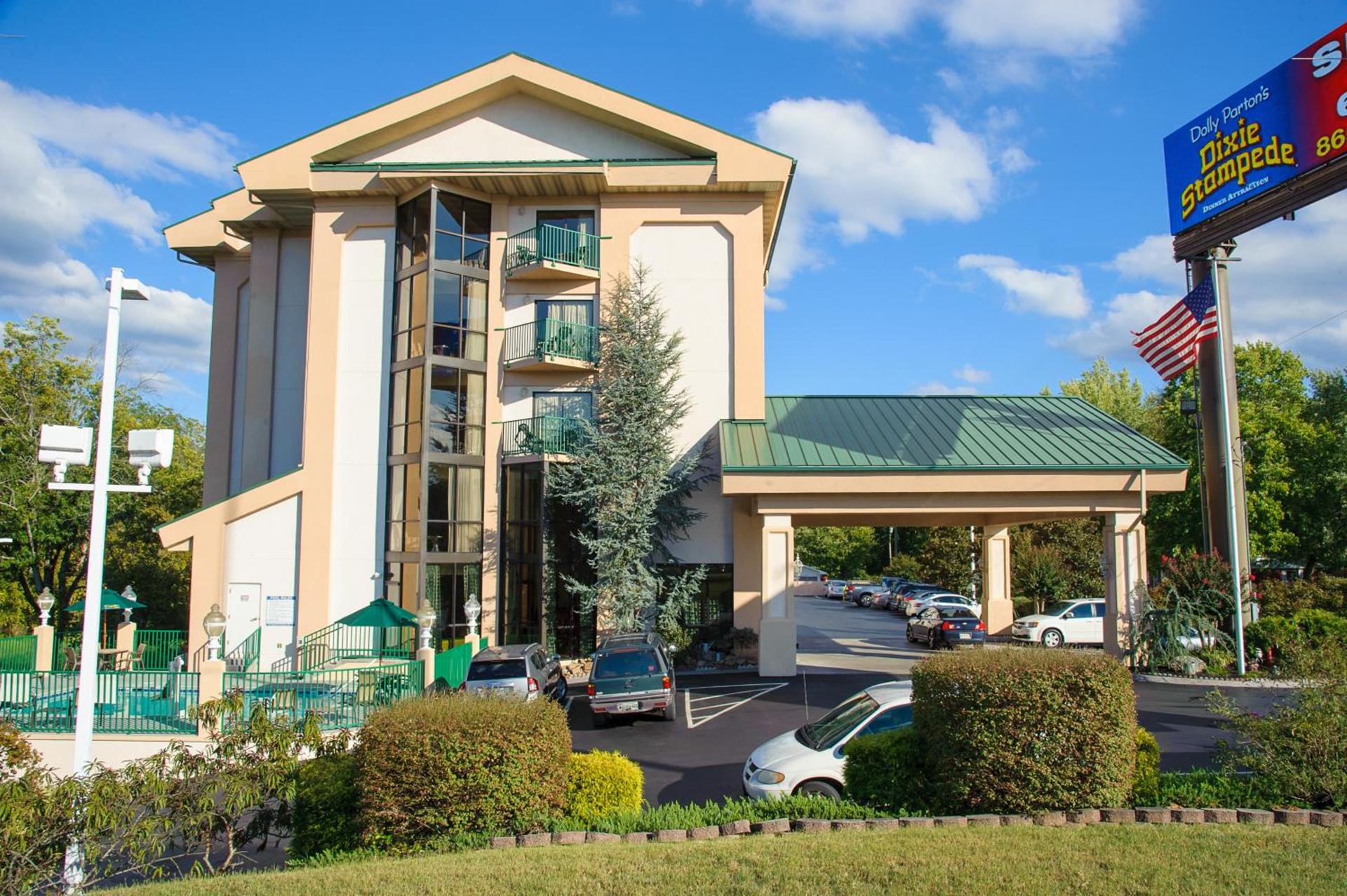 Pigeon River Inn photo 4