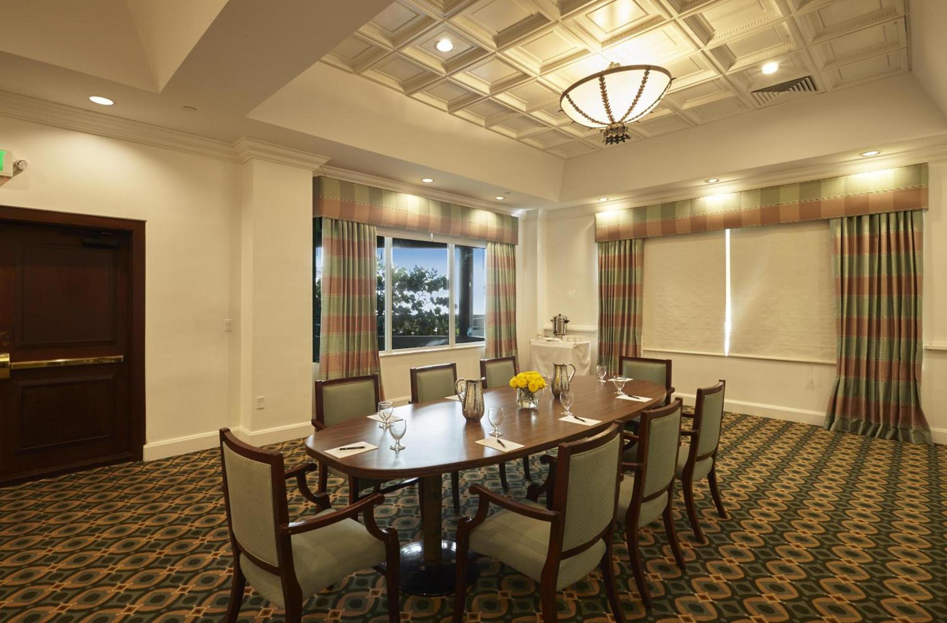 Sea View Hotel photo 15