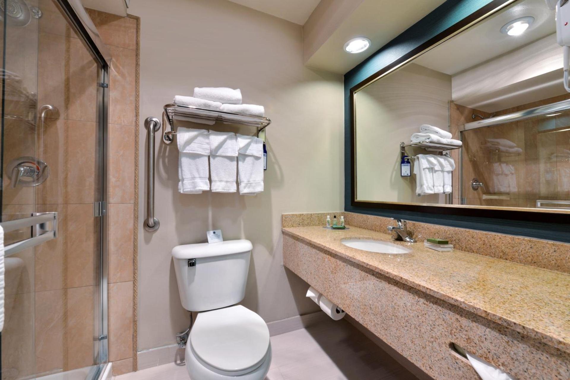 Best Western PLUS La Mesa San Diego photo 9