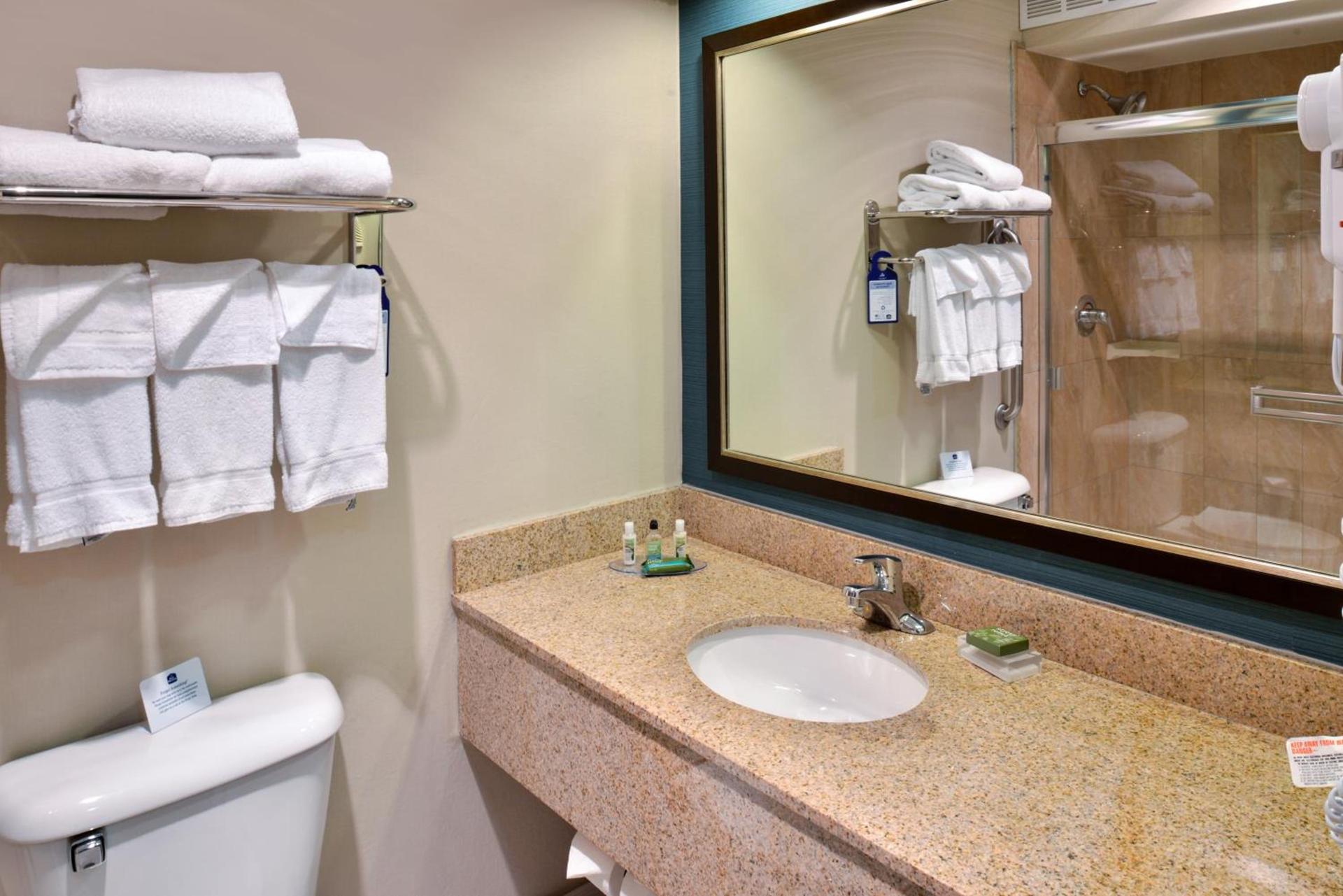 Best Western PLUS La Mesa San Diego photo 8