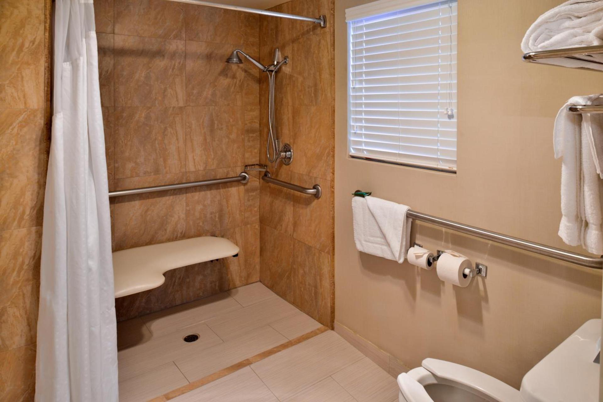 Best Western PLUS La Mesa San Diego photo 7