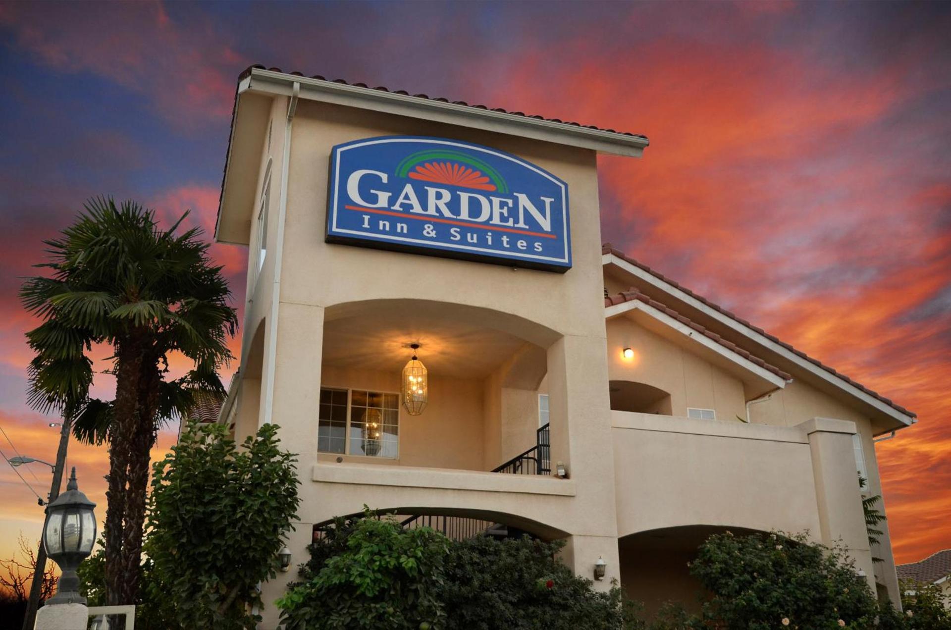 Garden Inn and Suites Fresno — hotel in Fresno