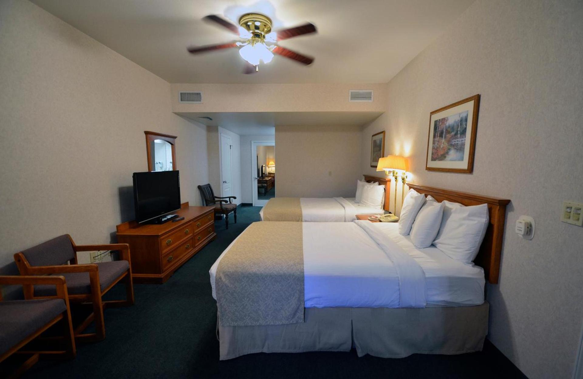Garden Inn and Suites Fresno photo 4