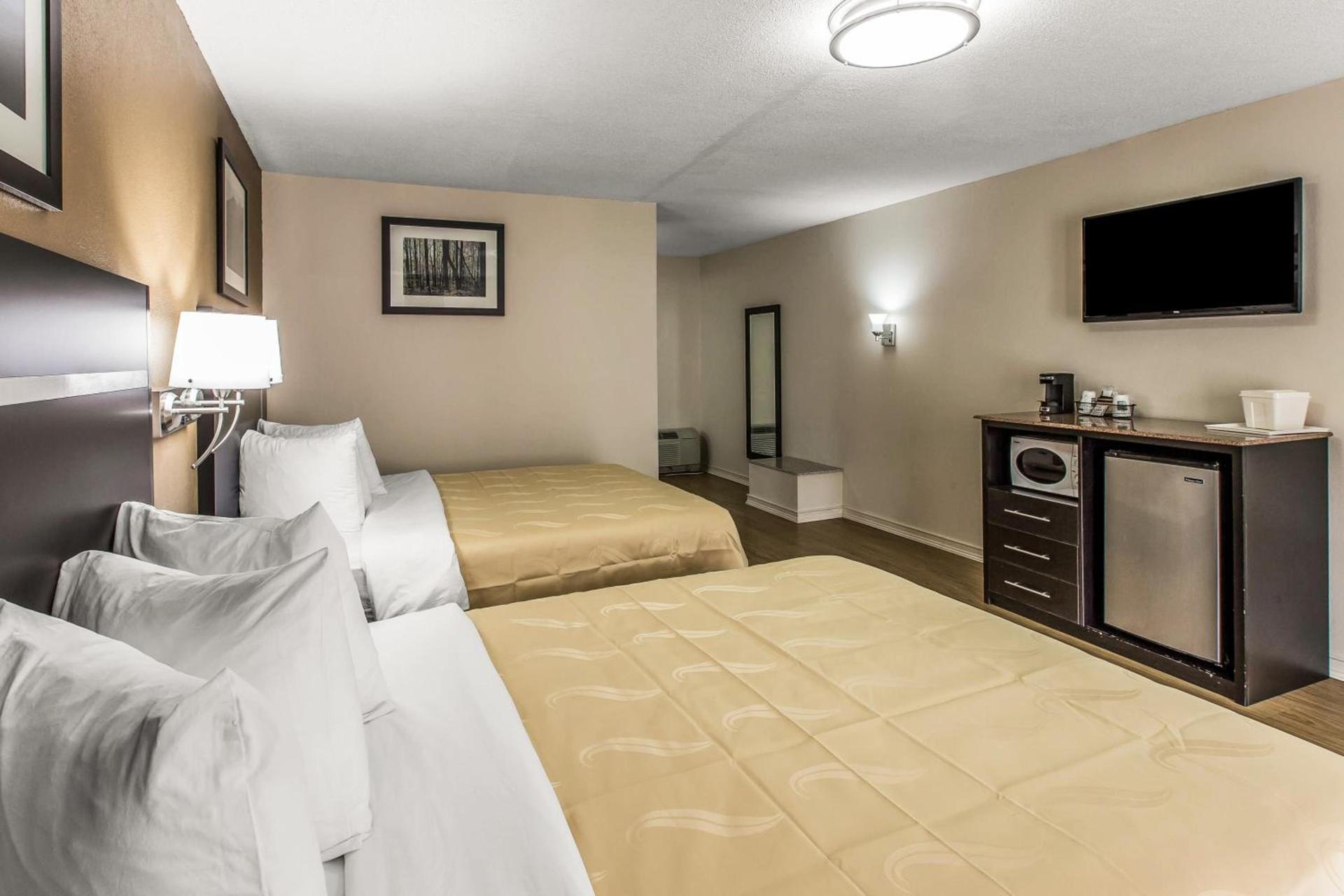 Quality Inn & Suites Gatlinburg North photo 2