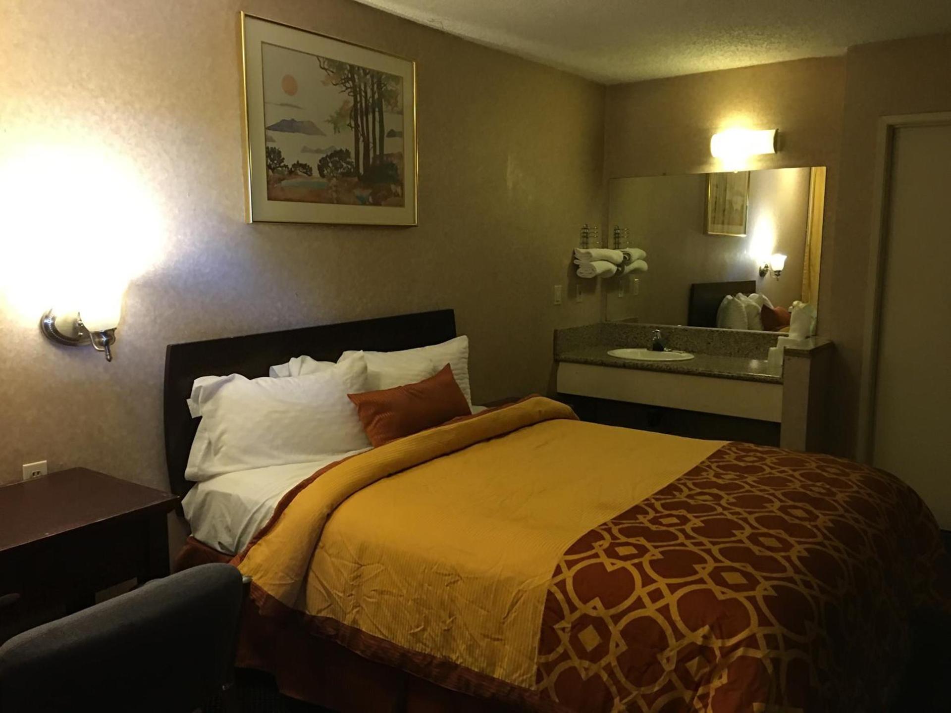 Executive Suites Inn photo 11