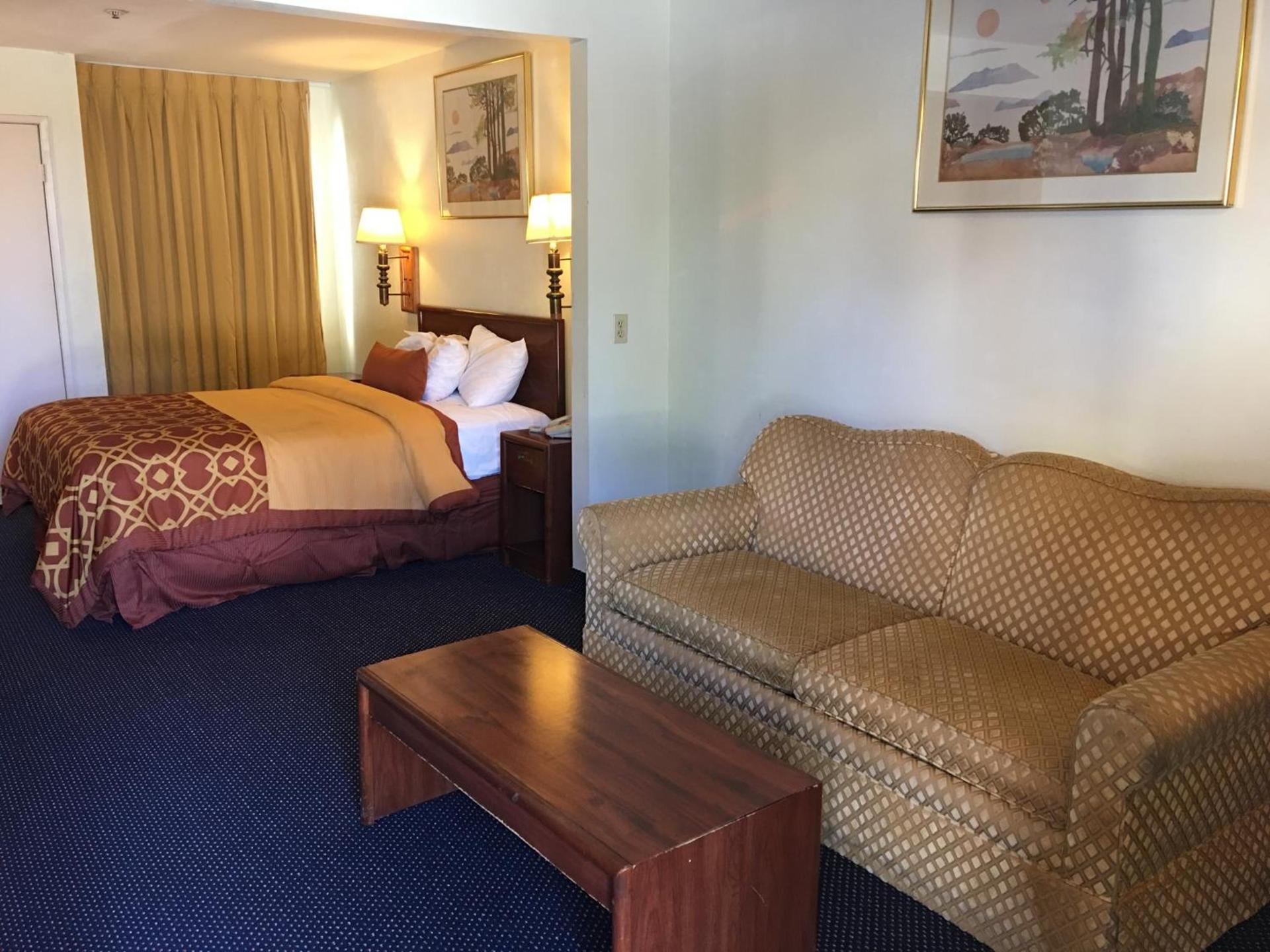 Executive Suites Inn photo 4