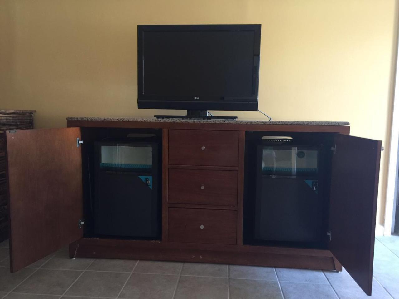 Dragon INN & Suites photo 39