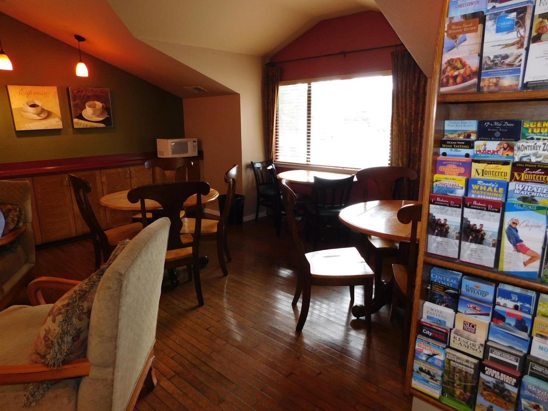 Pacific Gardens Inn photo 15