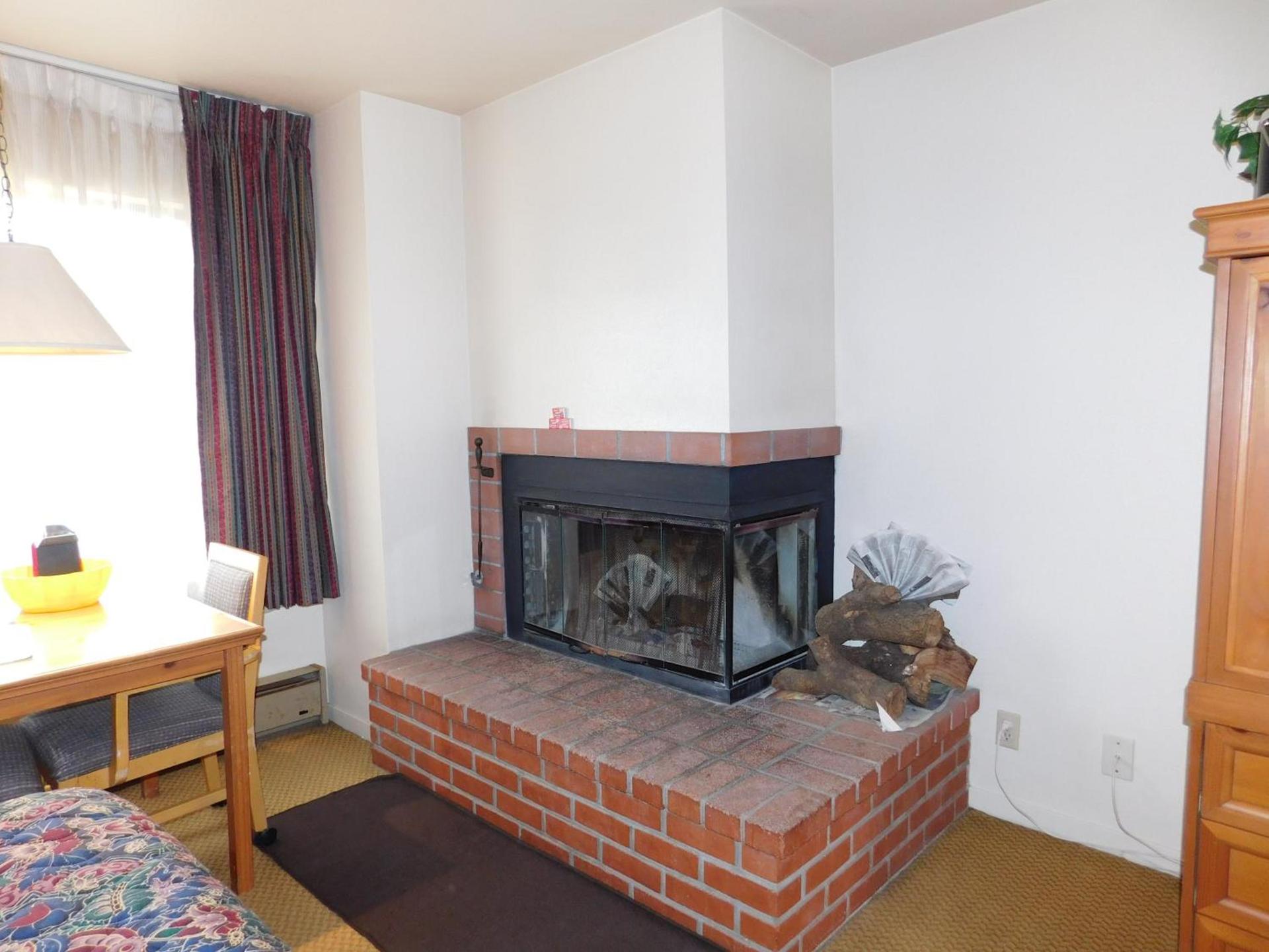 Pacific Gardens Inn photo 19
