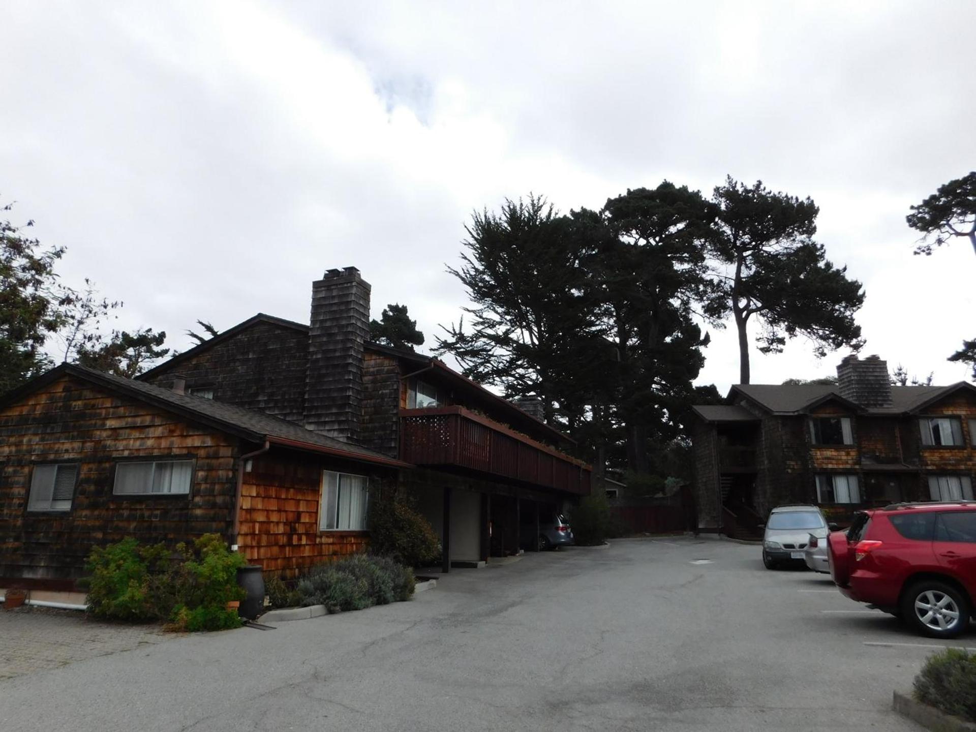 Pacific Gardens Inn photo 23