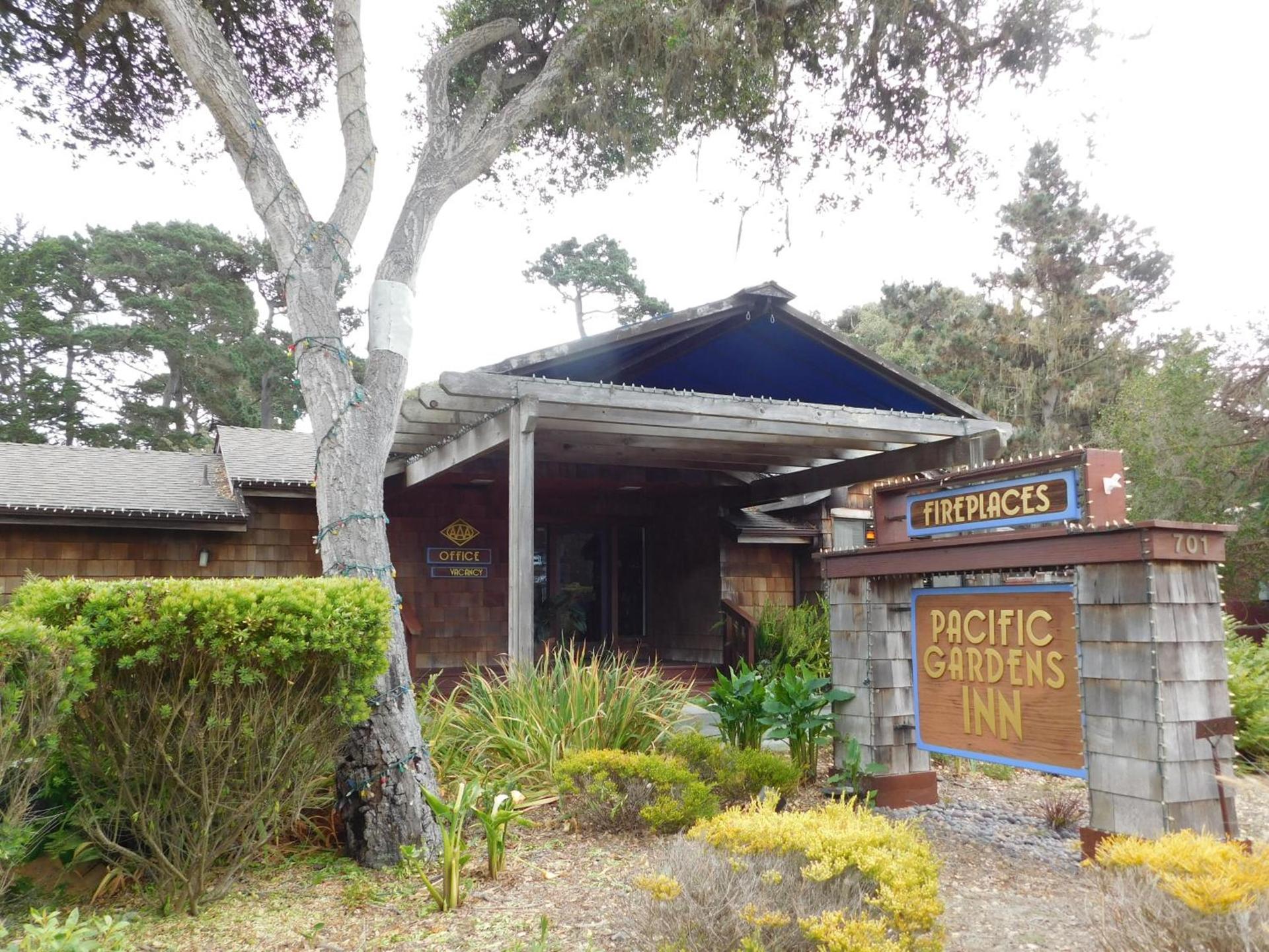 Pacific Gardens Inn photo 32