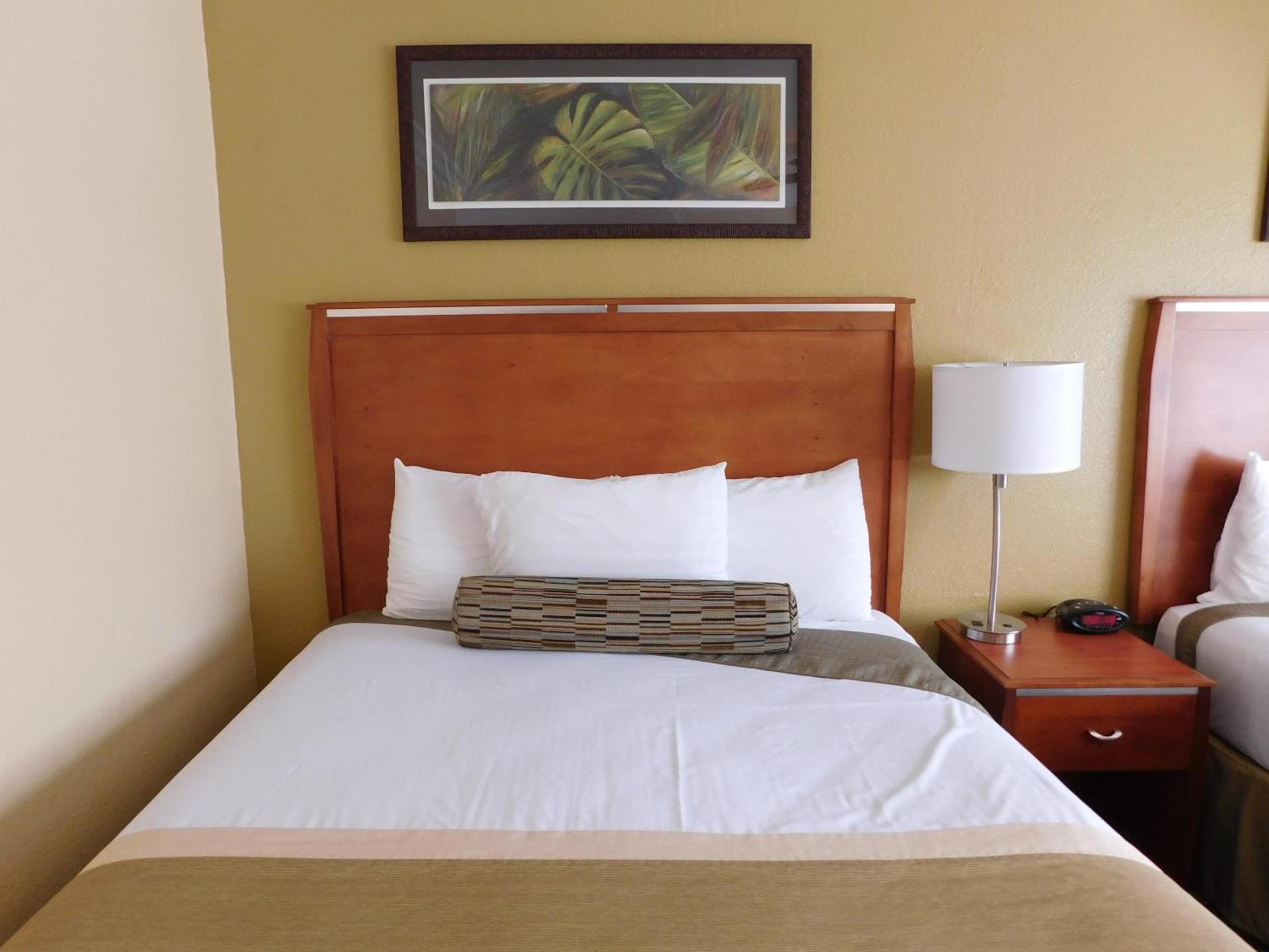 Deer Haven Inn photo 16