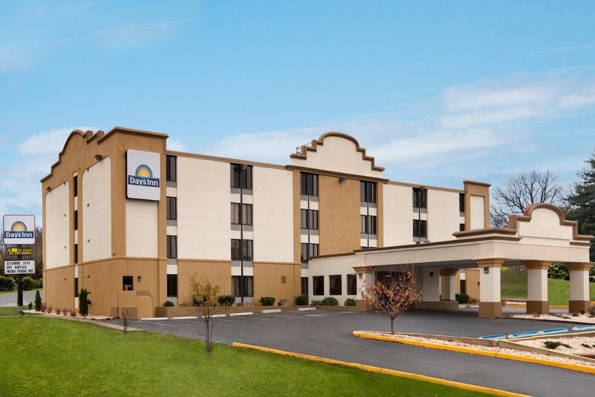 Days Inn by Wyndham Hagerstown I-70 photo 40