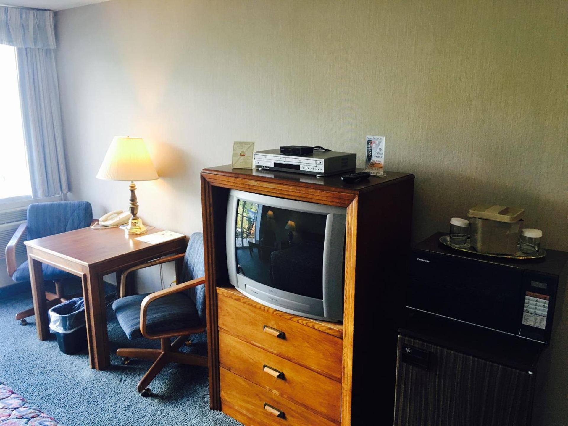 Flagship Inn photo 7