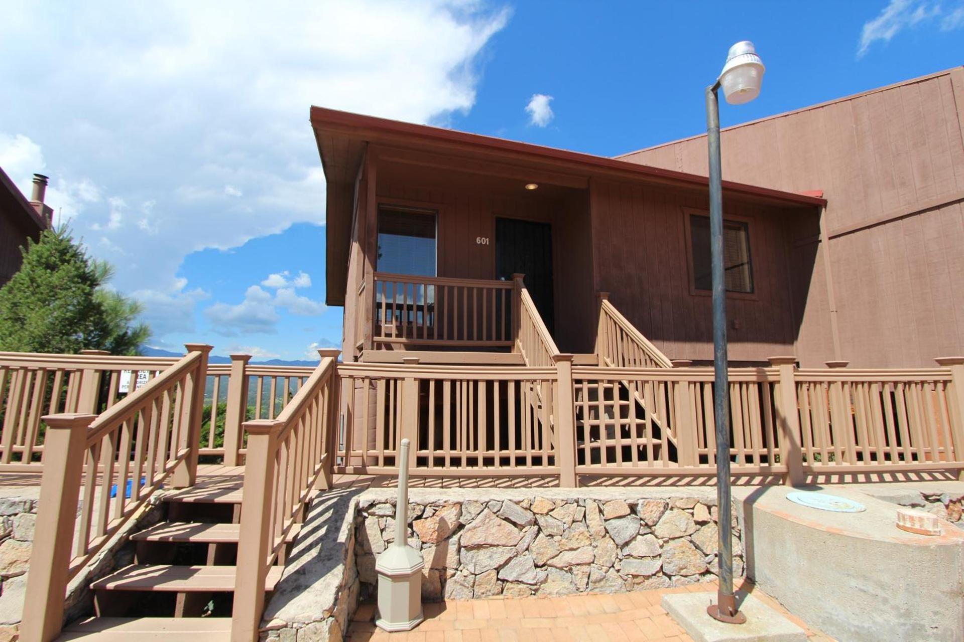 Crown Point Resort photo 2