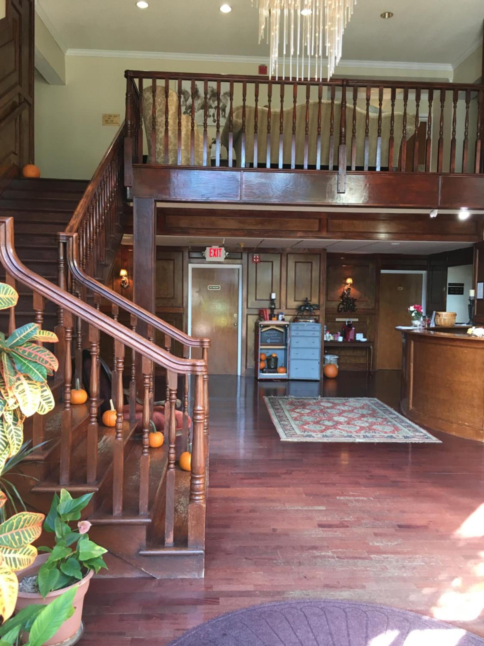 Colts Neck Inn Hotel photo 13
