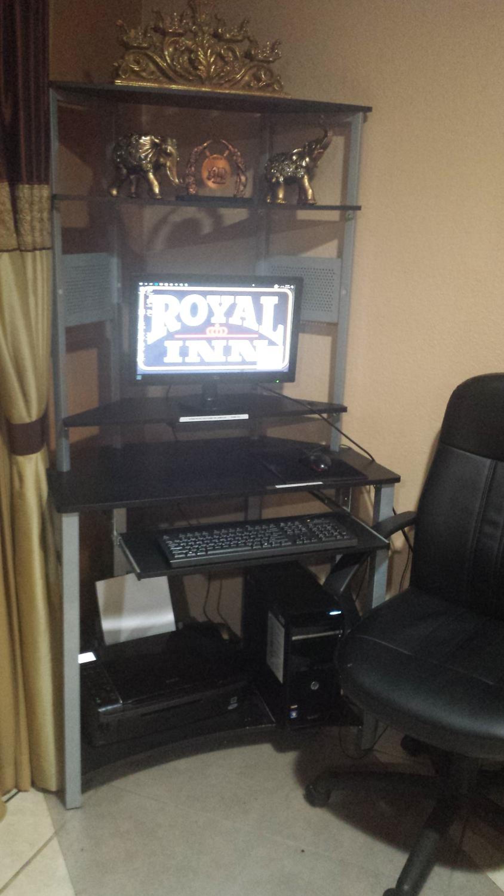 Royal Inn Pearsall photo 27