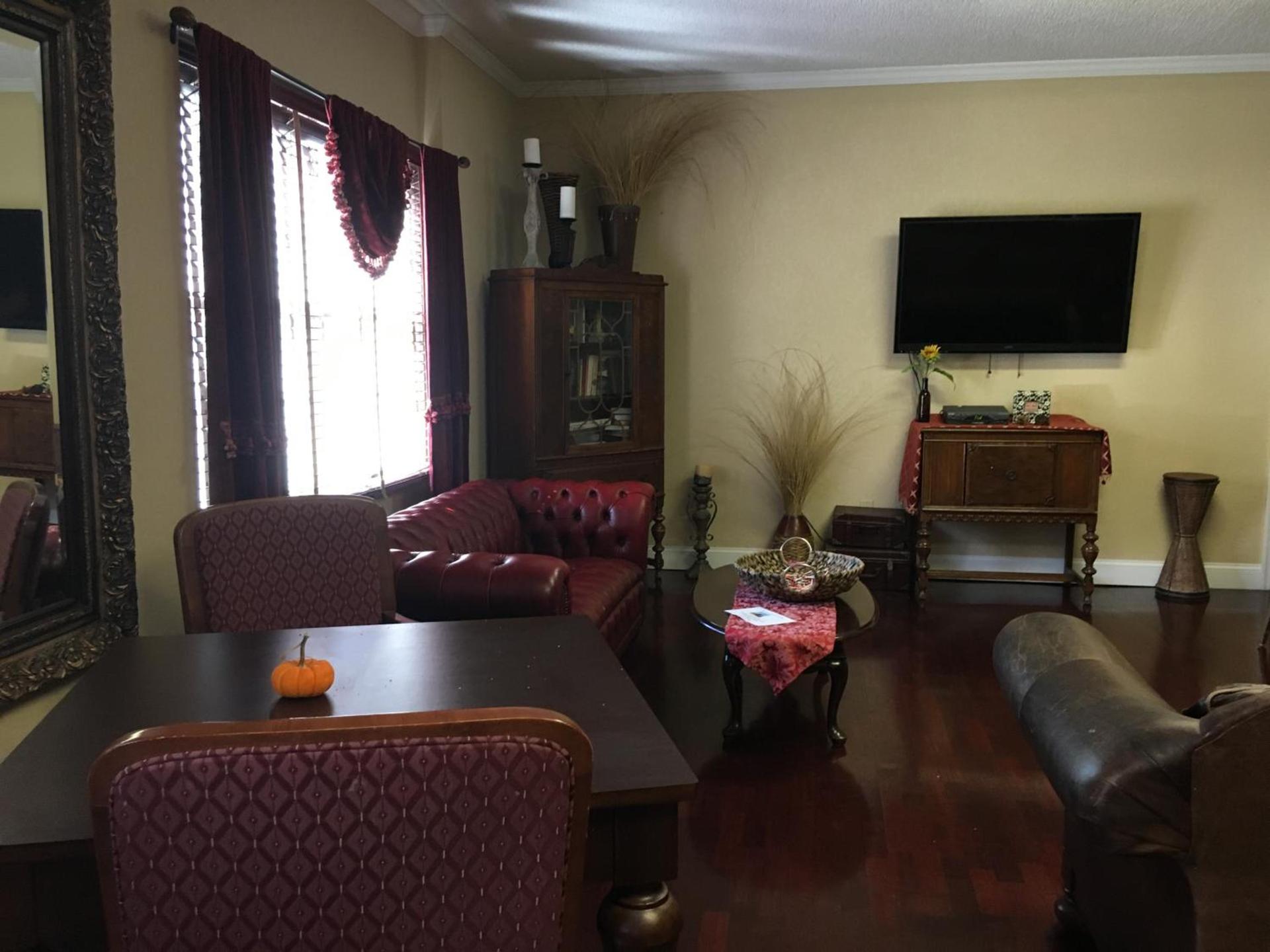 Colts Neck Inn Hotel photo 32