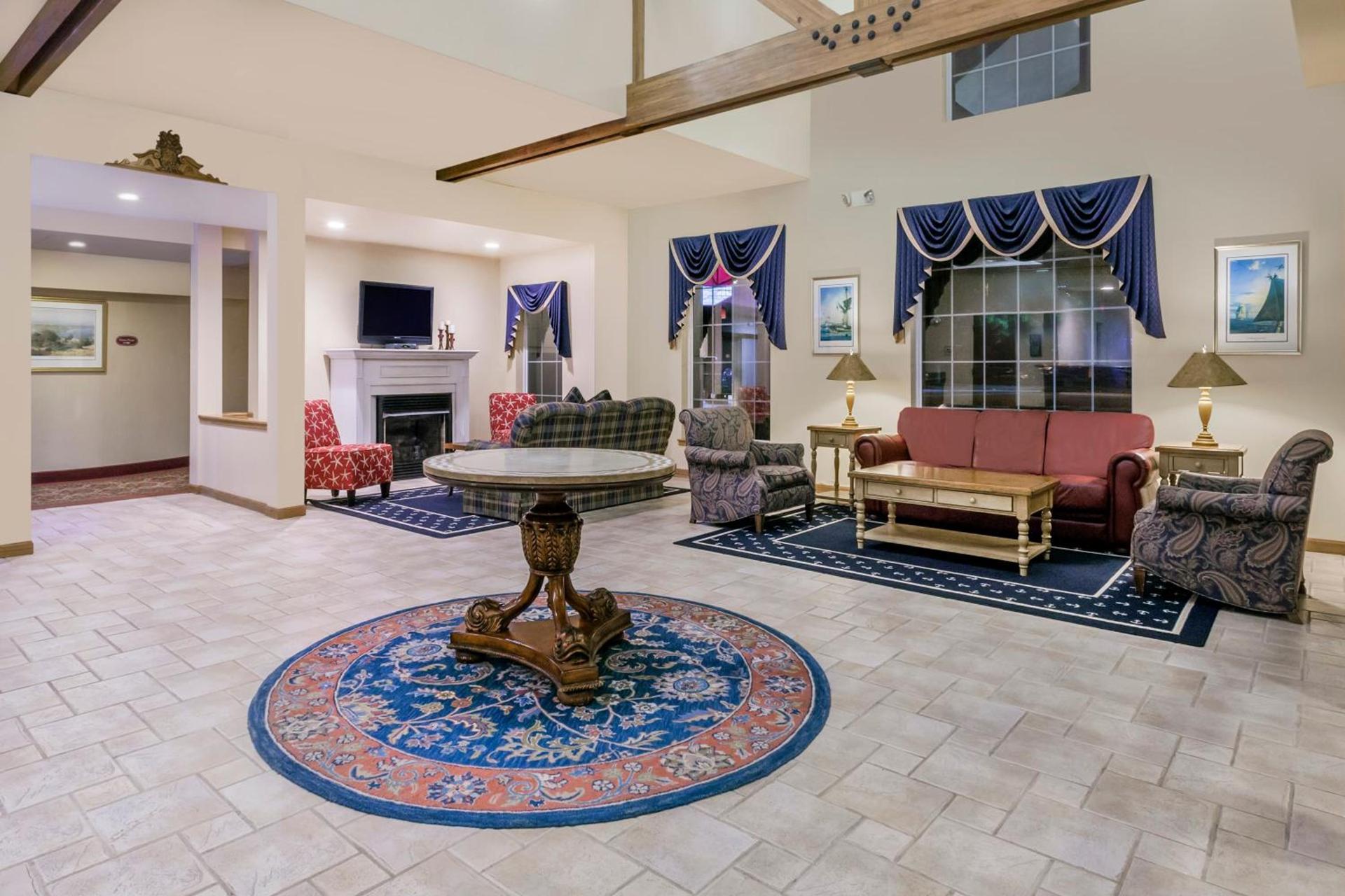 Howard Johnson by Wyndham Mystic photo 13