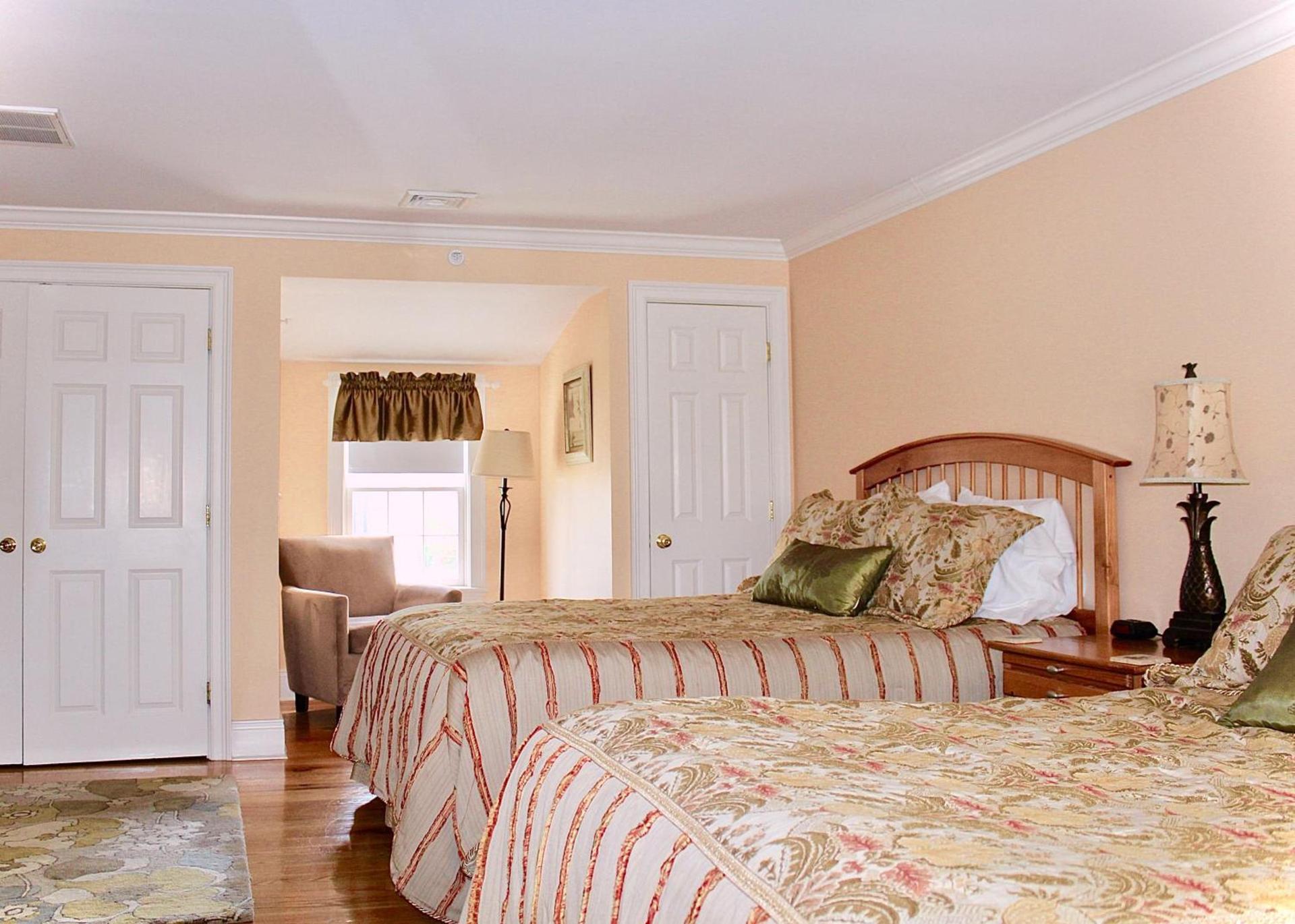 Compass Rose Inn photo 50