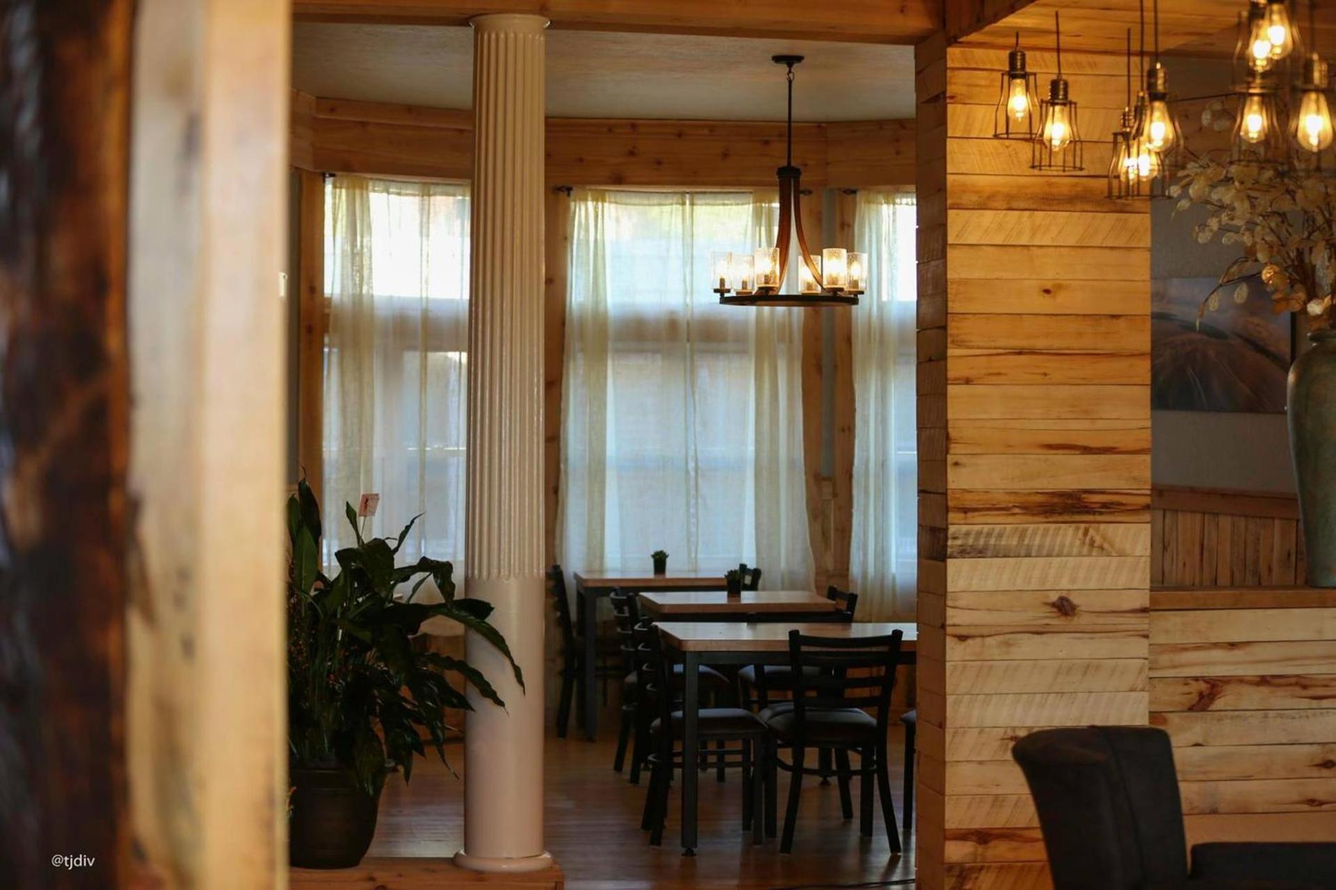 Roam Inn photo 57