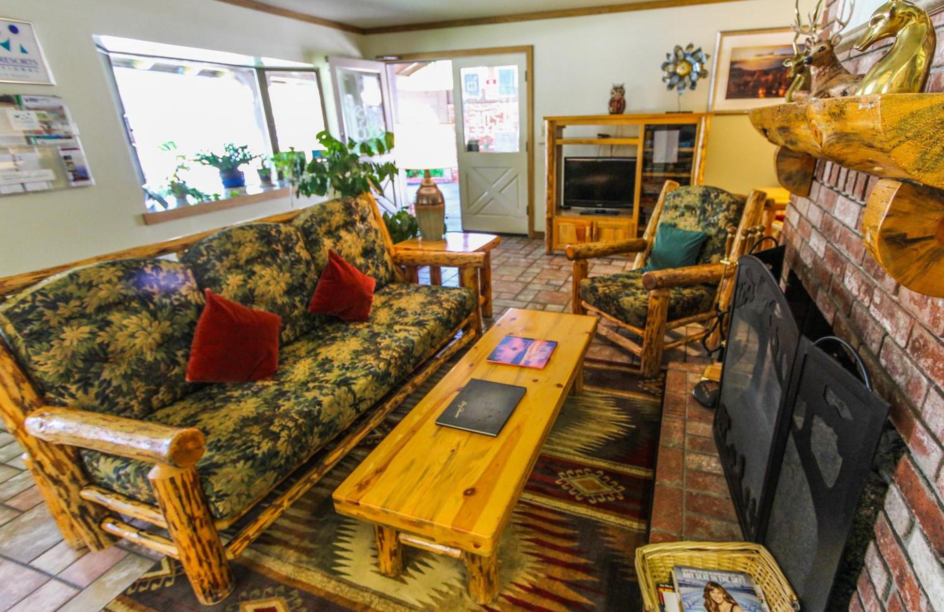 The Lodge at Lake Tahoe photo 60