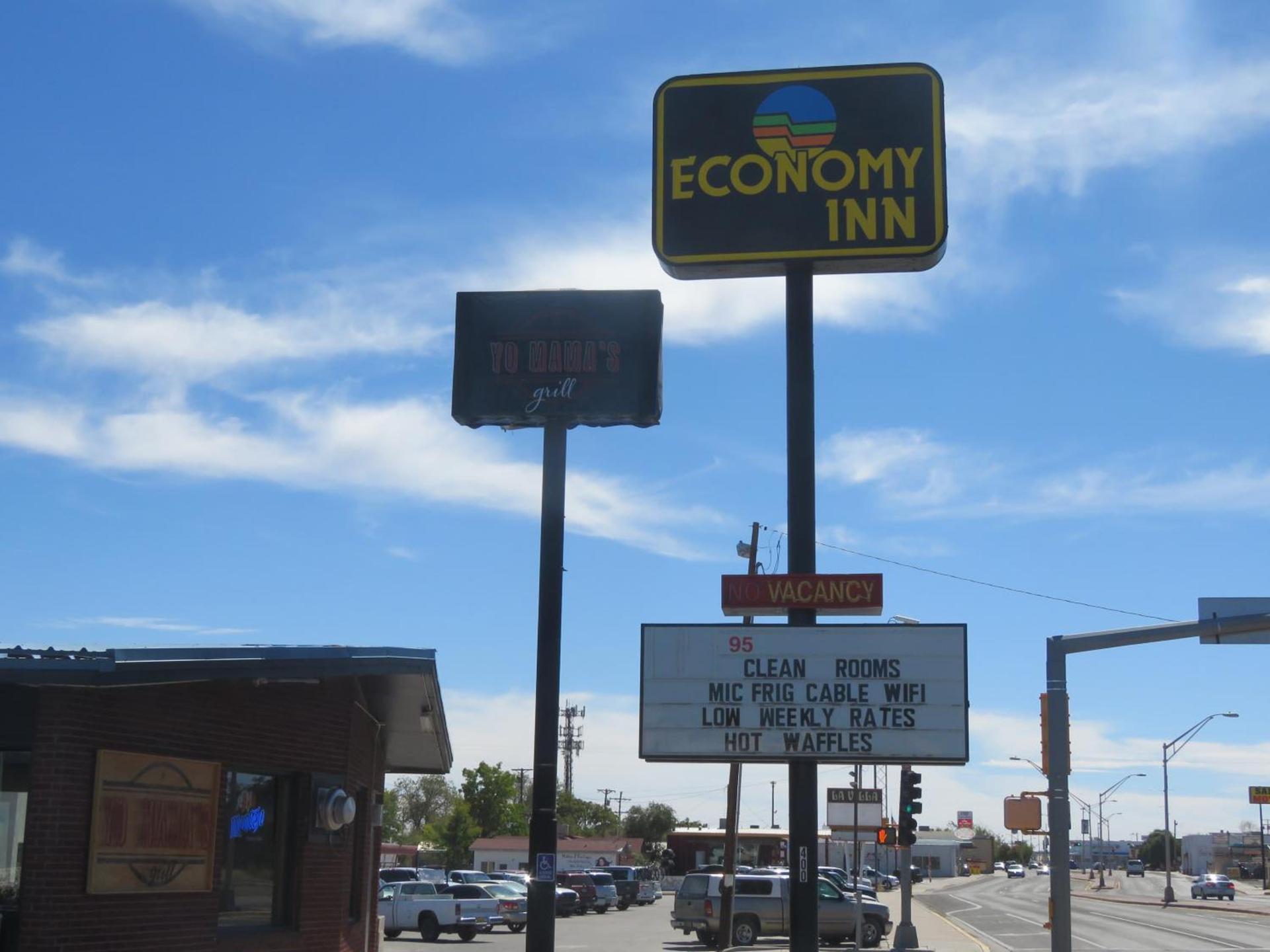 Economy Inn photo 19