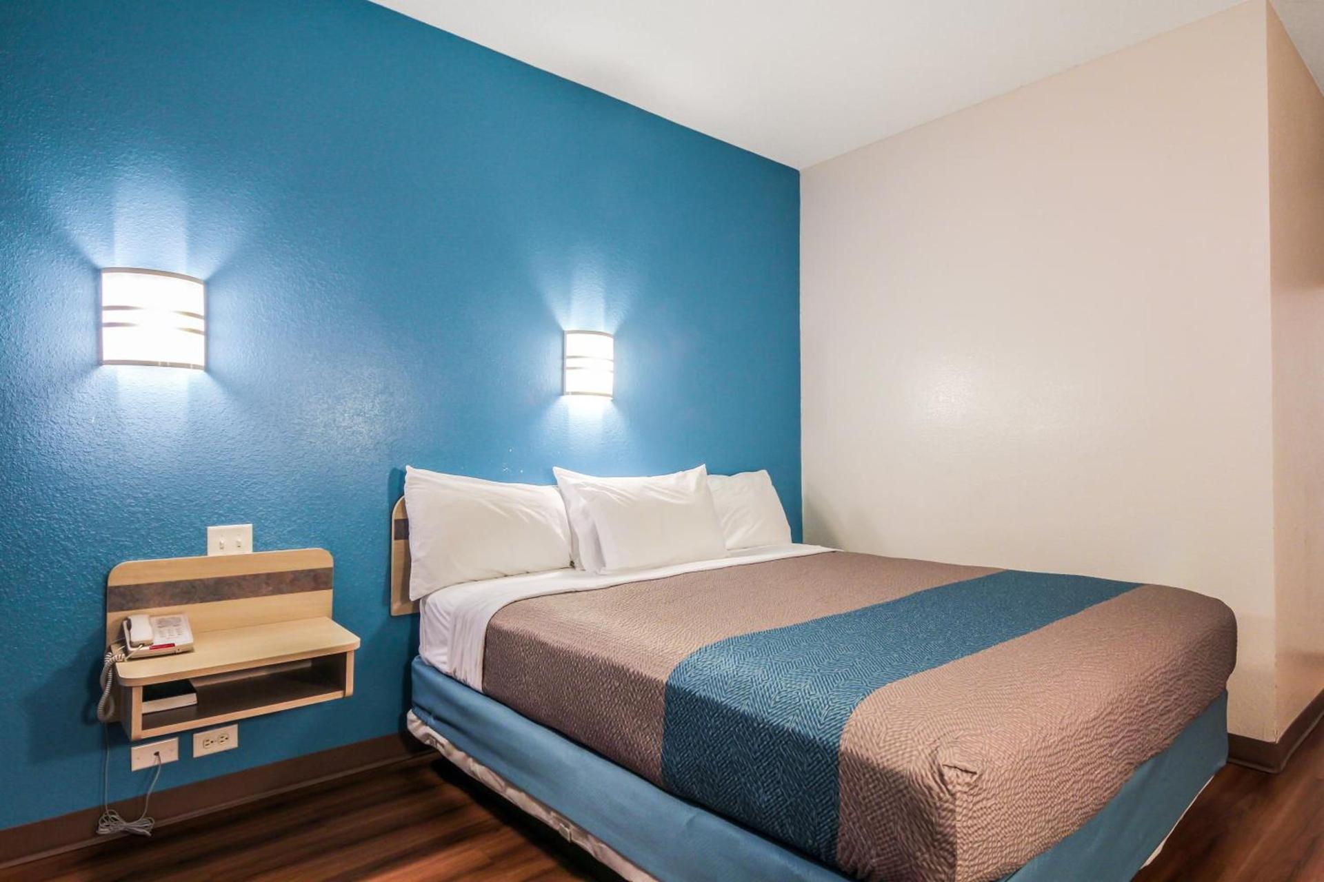 Motel 6 New Braunfels photo 16