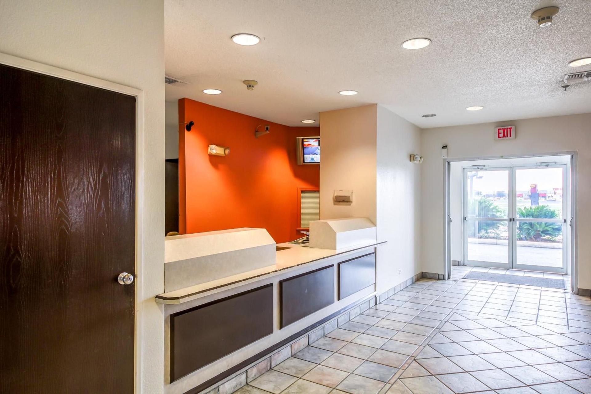 Motel 6 New Braunfels photo 8