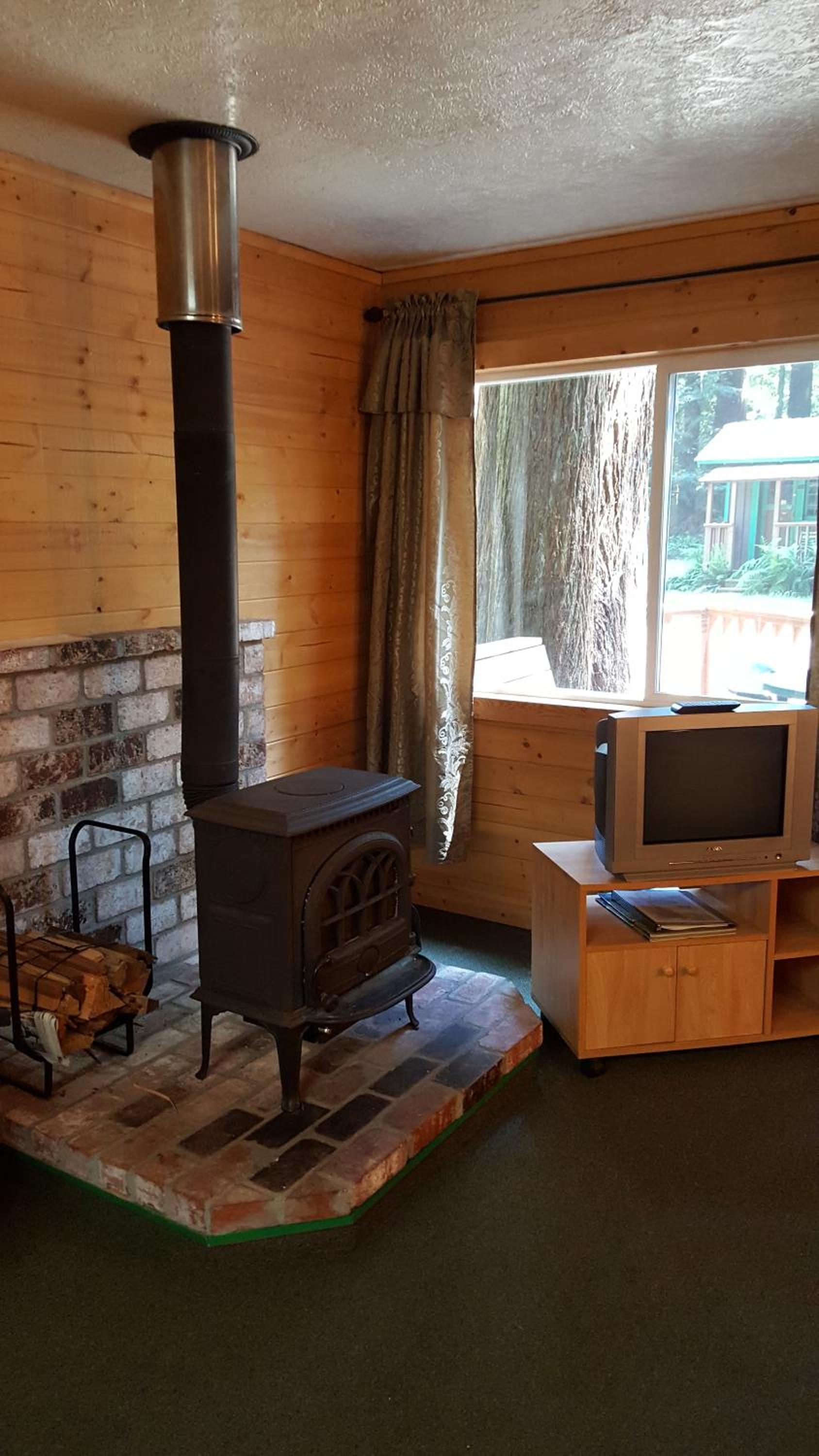 Emerald Forest Cabins photo 71