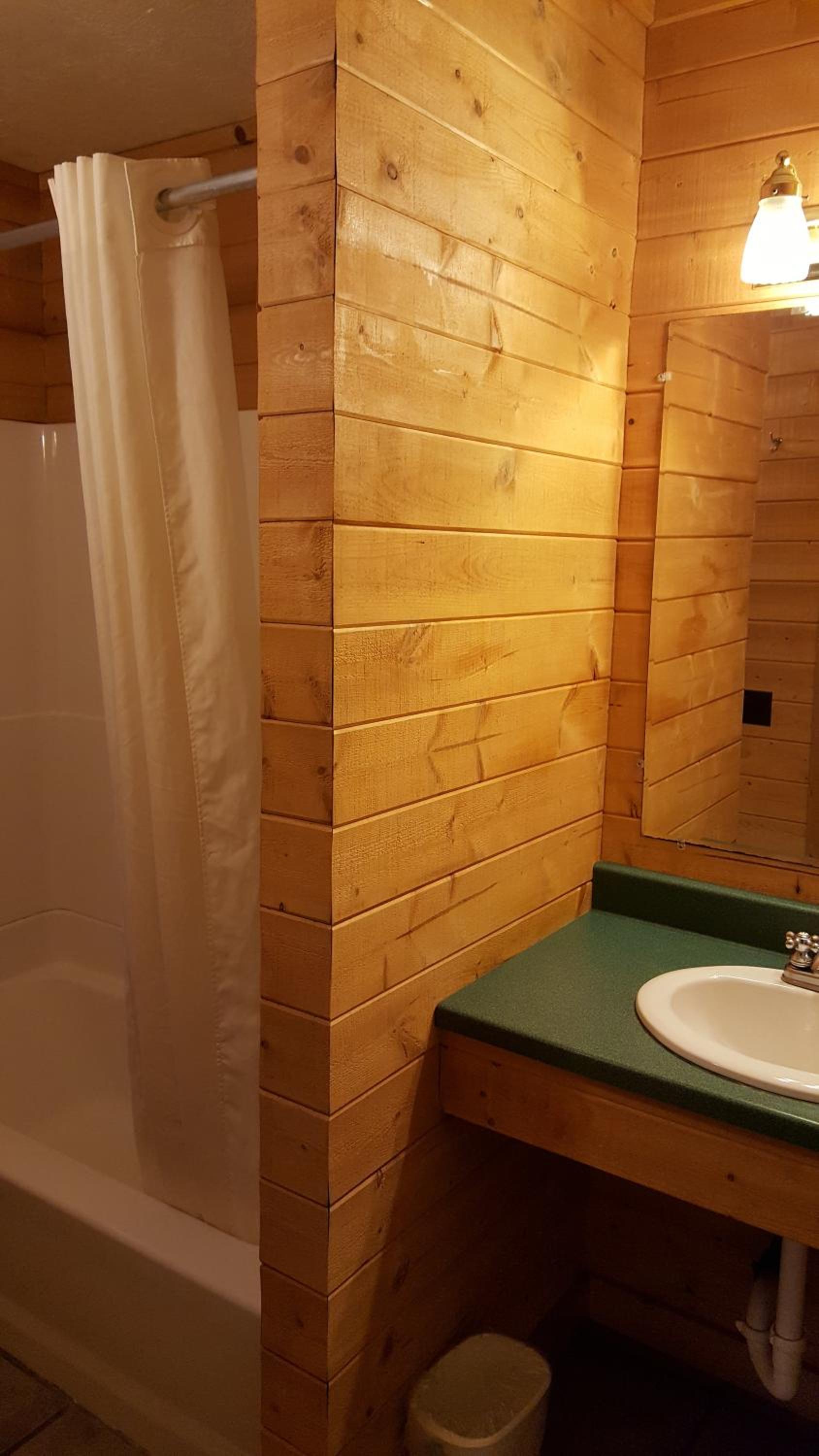 Emerald Forest Cabins photo 72