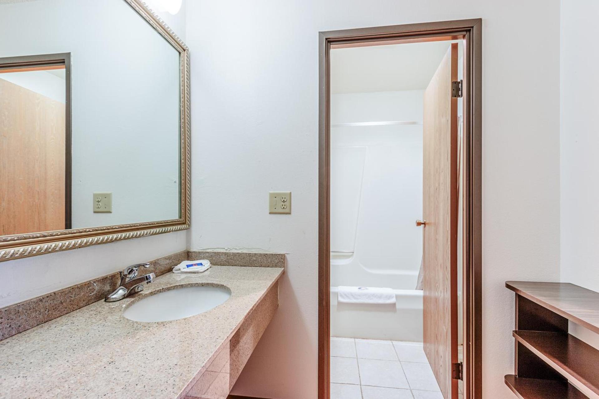 Motel 6-Wisconsin Rapids, WI photo 21