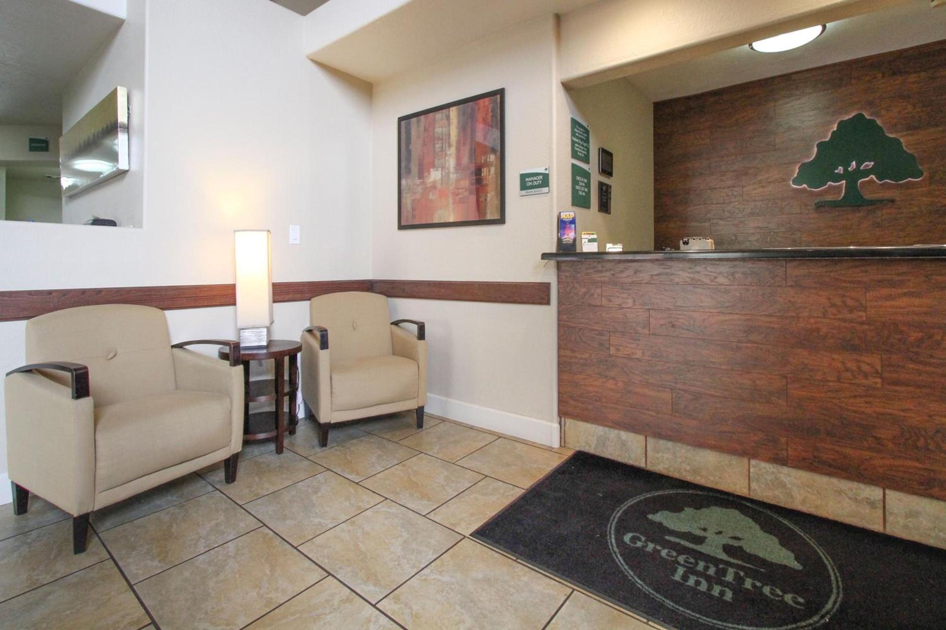 GreenTree Inn Flagstaff photo 12
