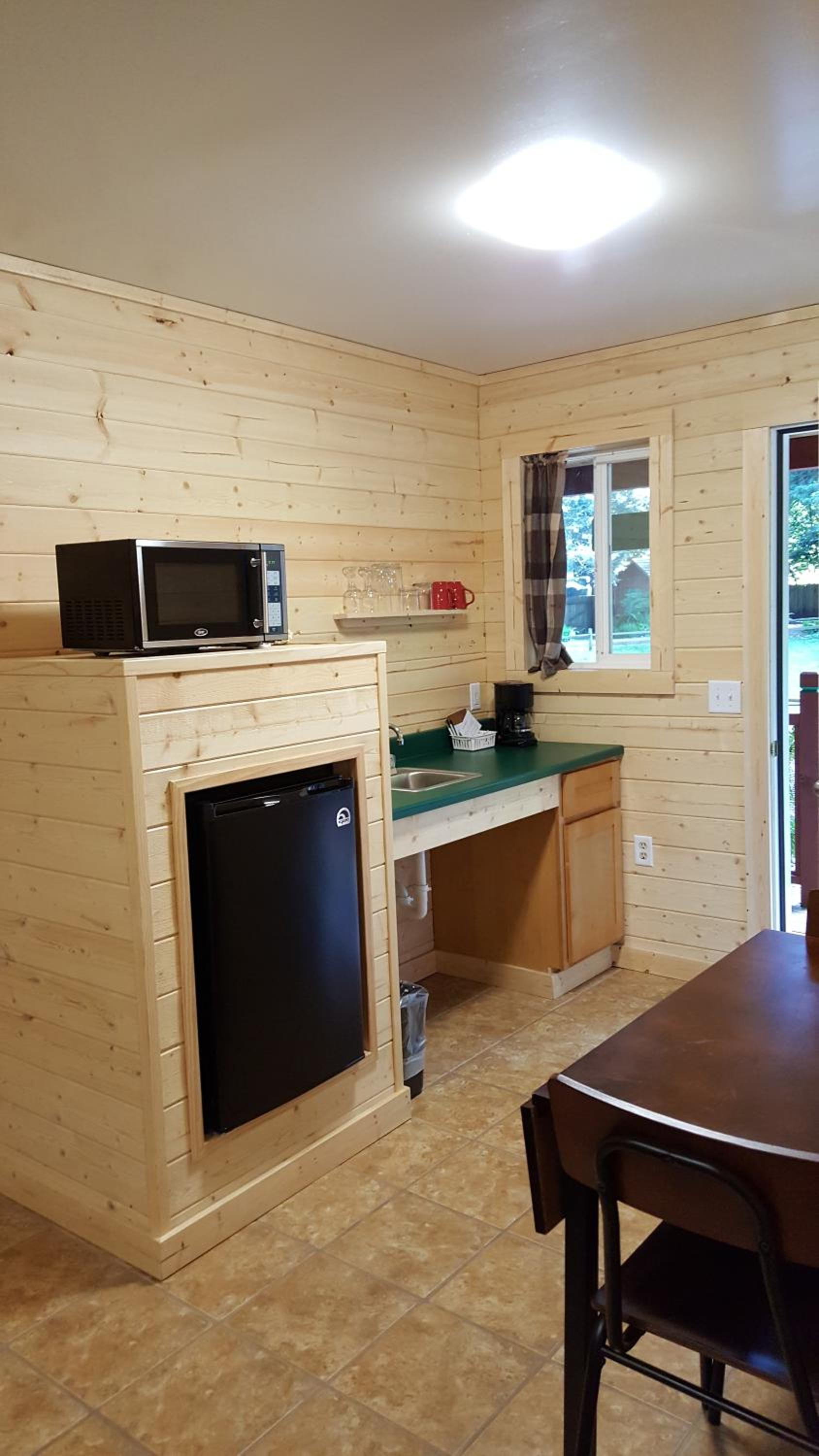 Emerald Forest Cabins photo 85