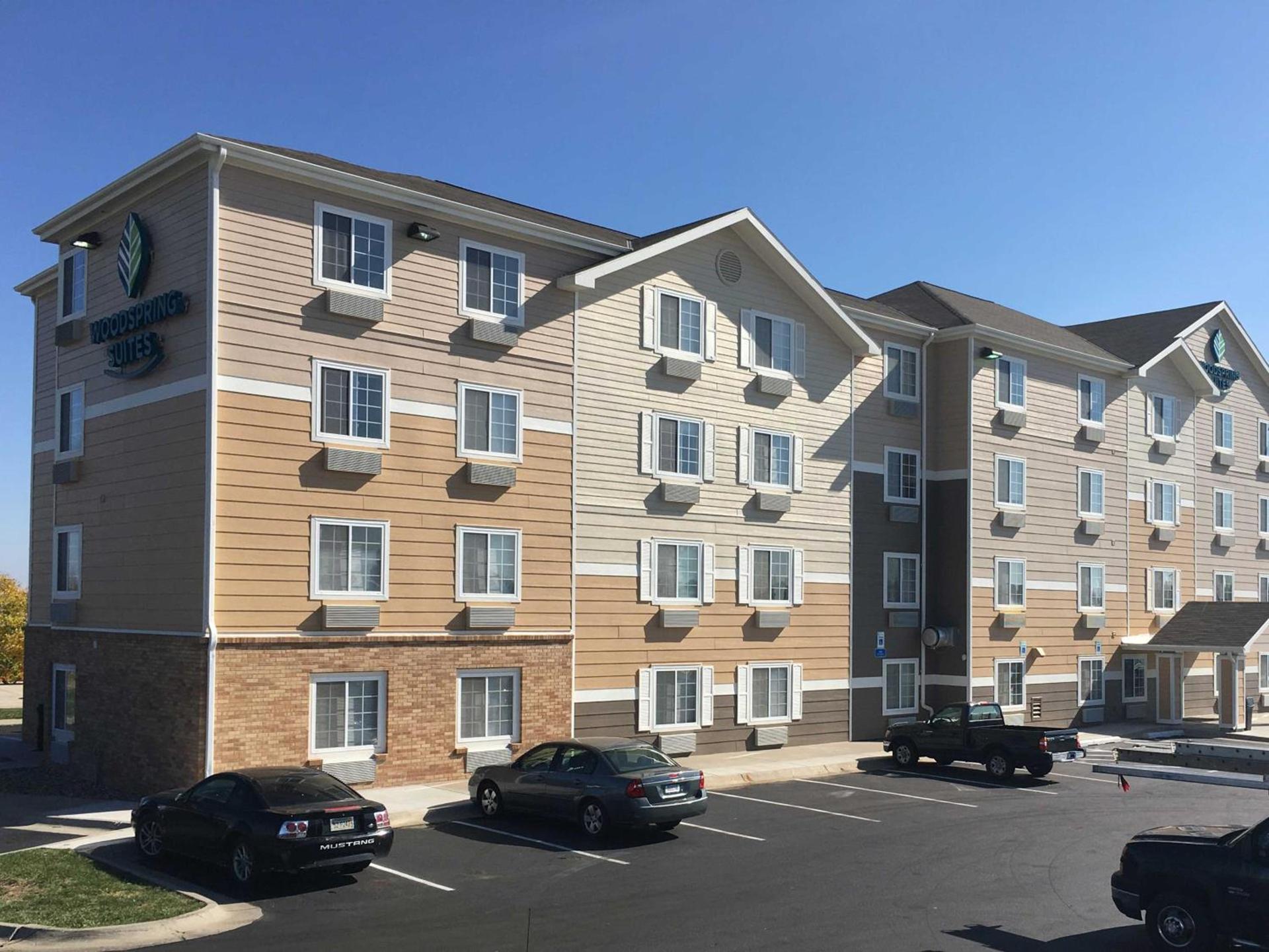 WoodSpring Suites Lincoln Northeast I-80 photo 6