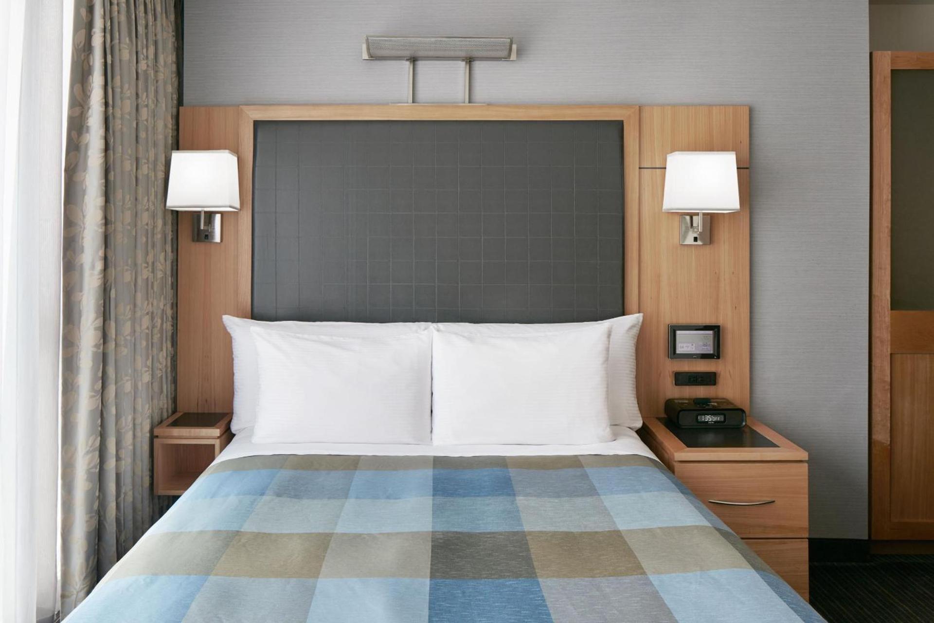 World Center Hotel photo 61