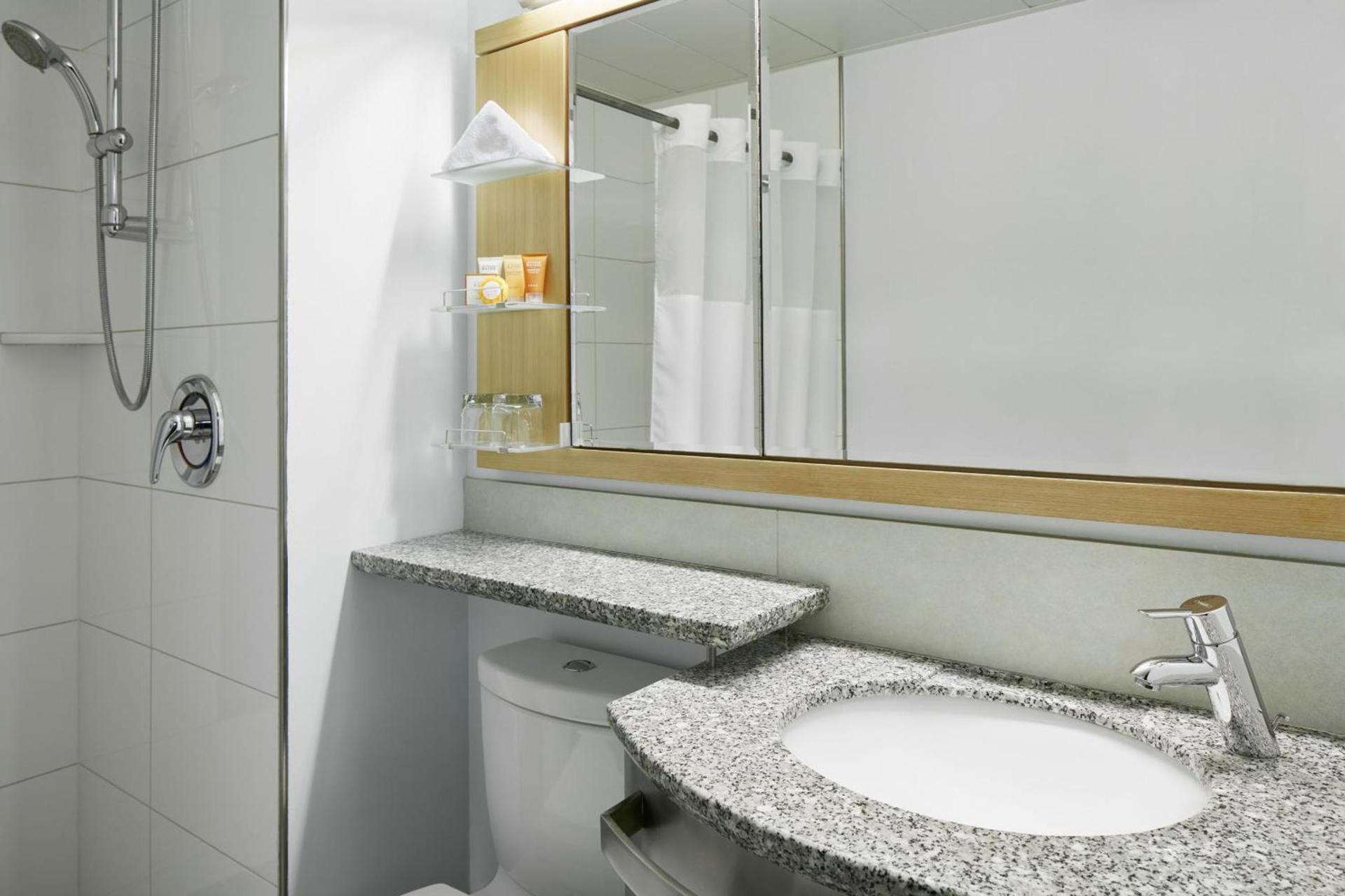 World Center Hotel photo 58