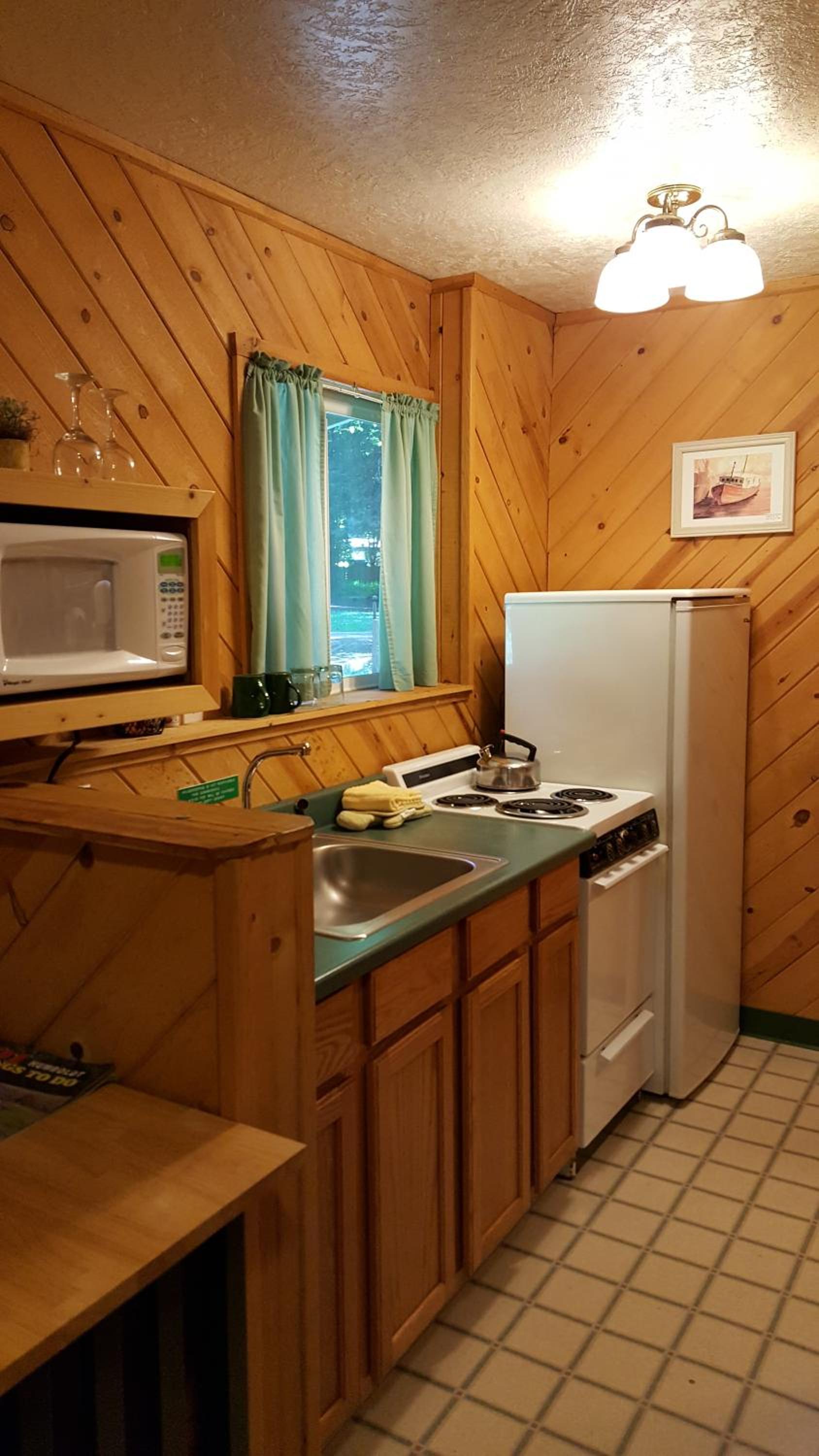 Emerald Forest Cabins photo 95