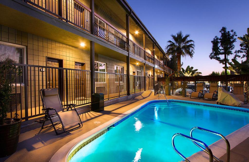 Granada Inn photo 2