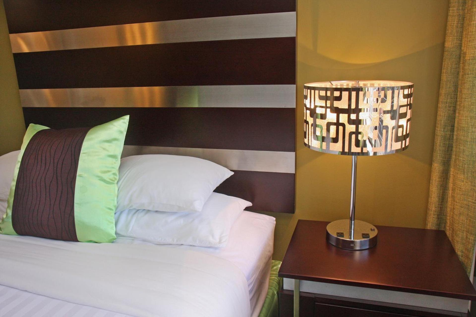 Gateway Inn and Suites photo 32