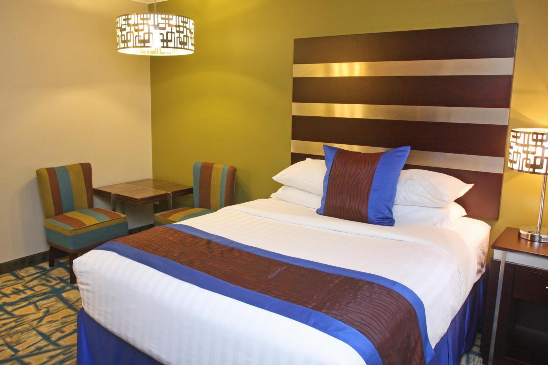 Gateway Inn and Suites photo 6