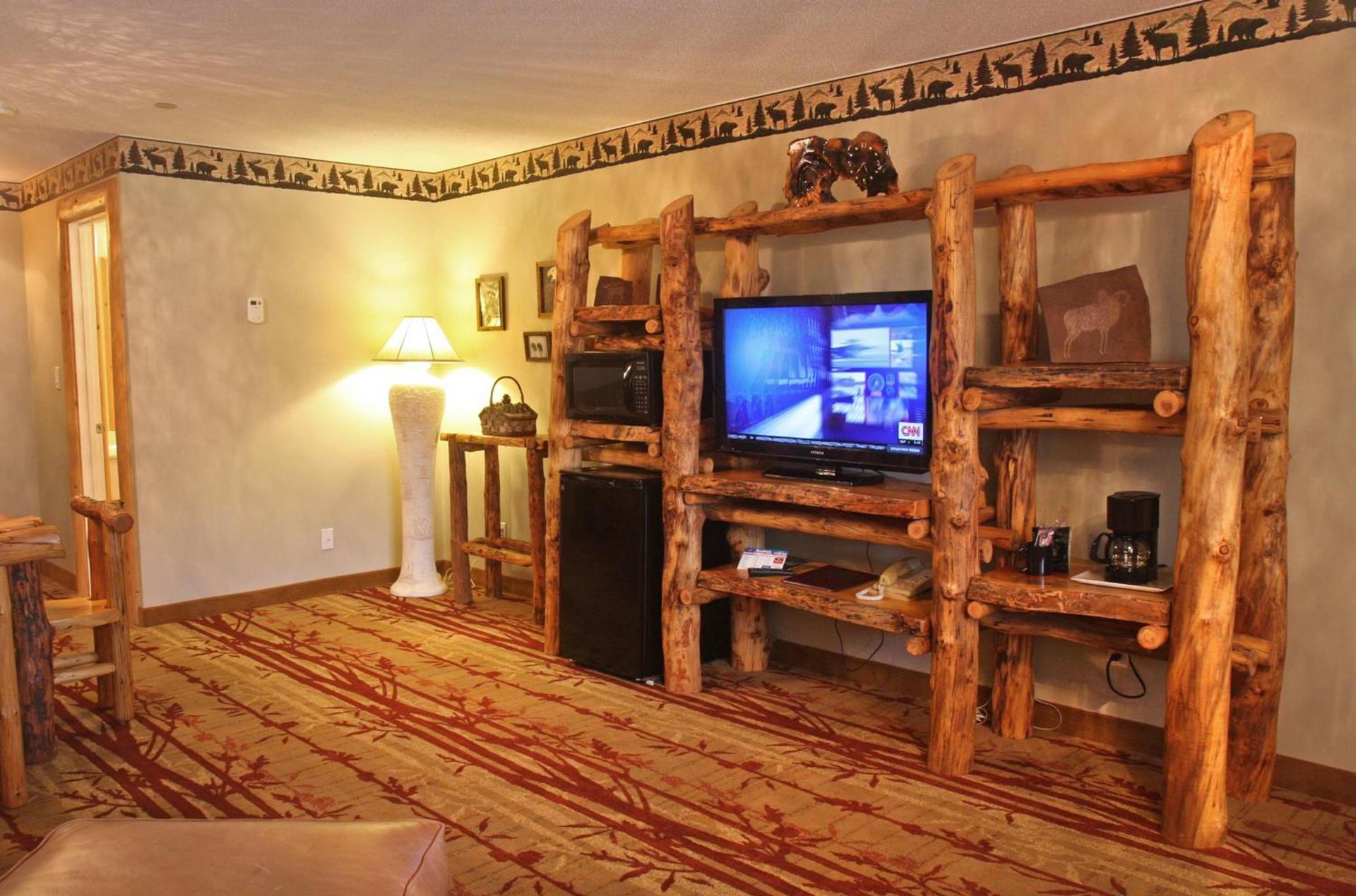 Gateway Inn and Suites photo 72
