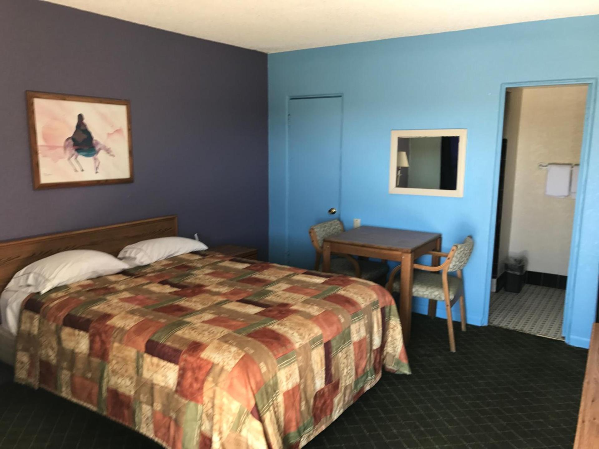 Western Inn Roswell photo 7
