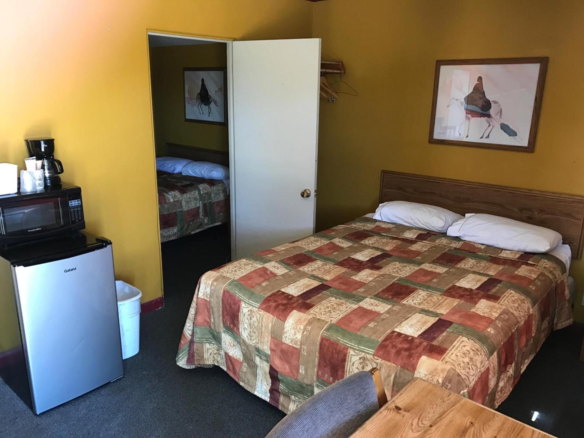 Western Inn Roswell photo 2