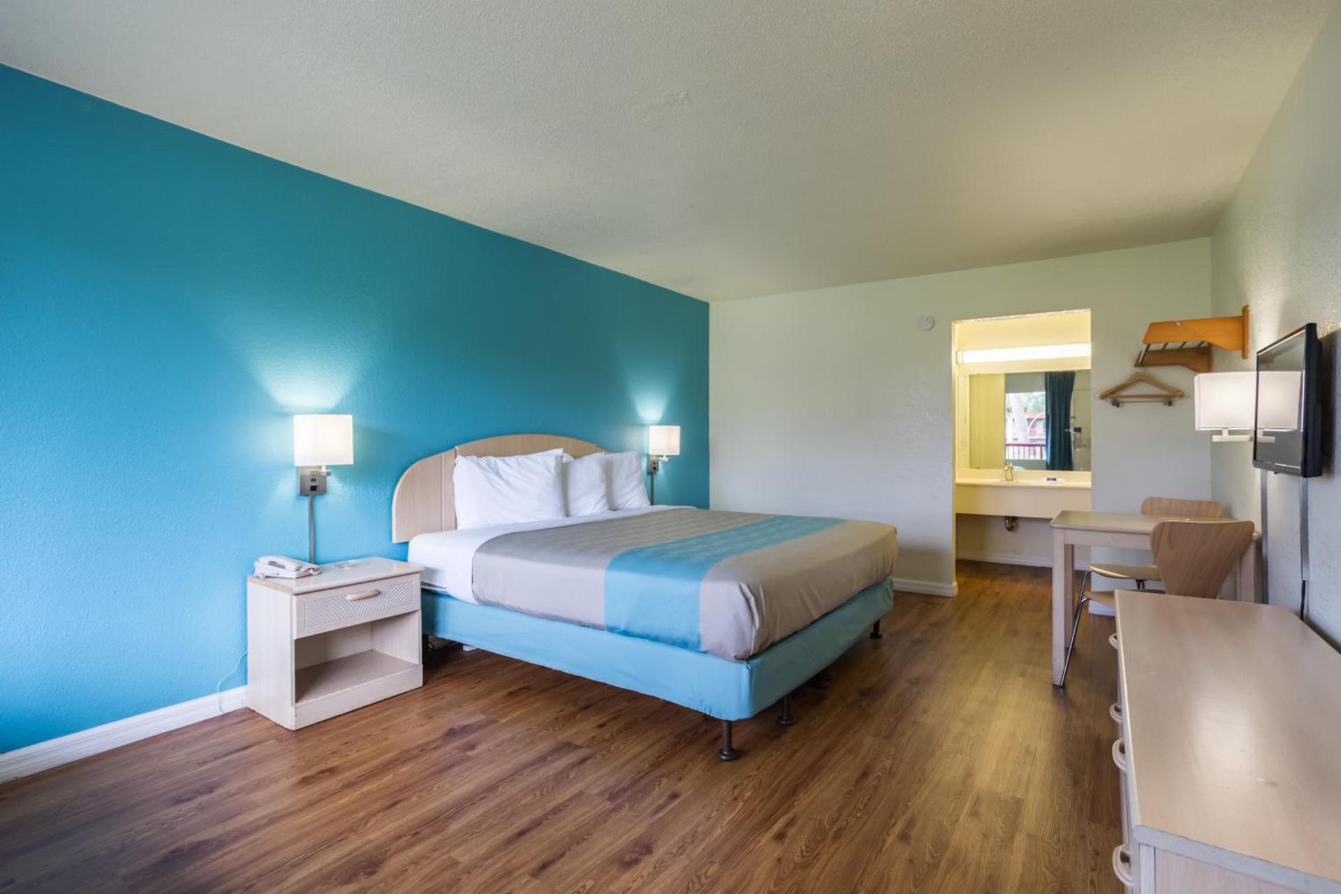 Motel 6-Spring Hill, FL - Weeki Wachee photo 27
