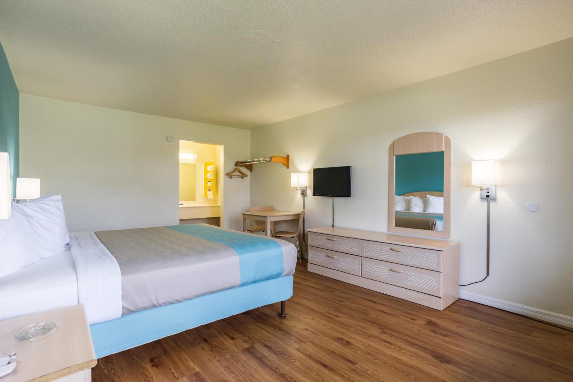 Motel 6-Spring Hill, FL - Weeki Wachee photo 28