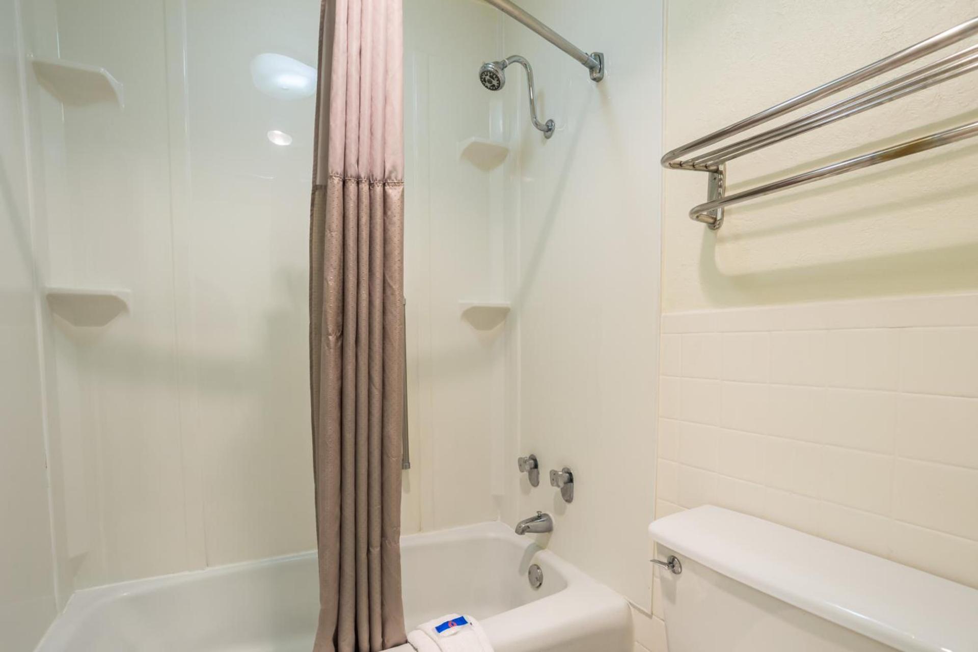 Motel 6-Spring Hill, FL - Weeki Wachee photo 39
