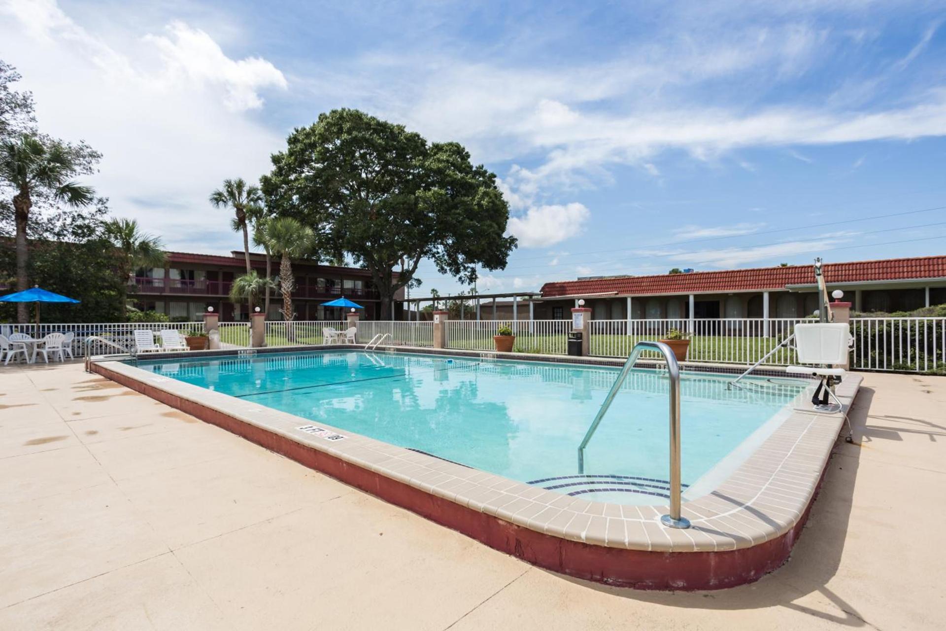 Motel 6-Spring Hill, FL - Weeki Wachee photo 43