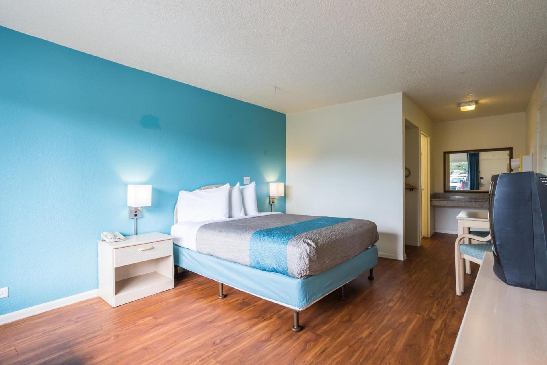 Motel 6-Spring Hill, FL - Weeki Wachee photo 49
