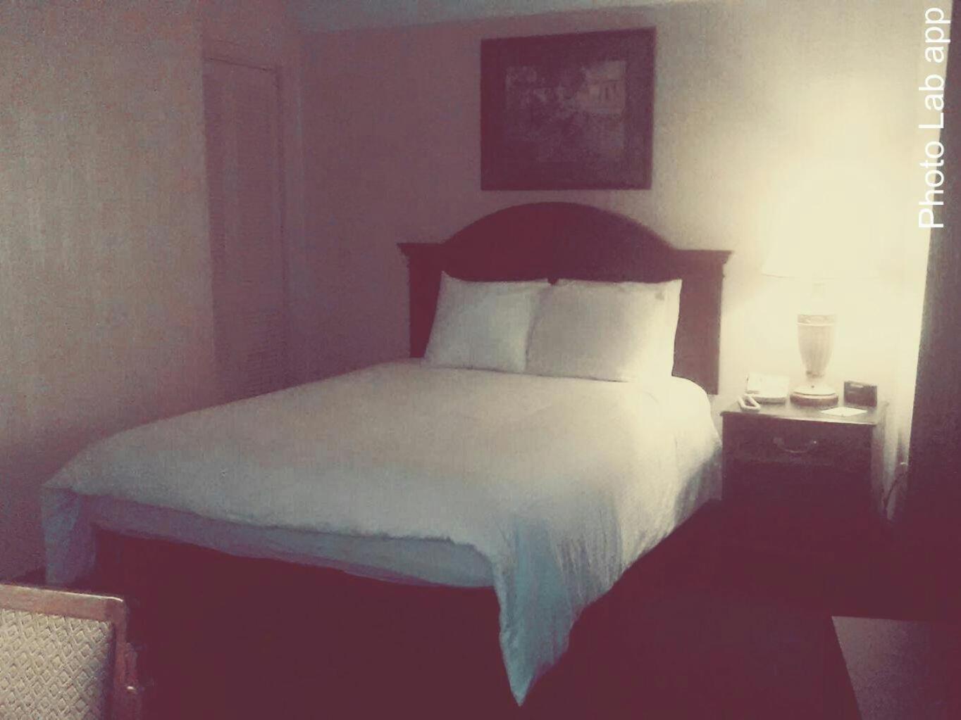 Hillside Inn photo 26